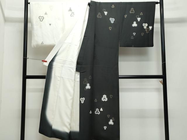 平和屋着物●男性 小紋 地紋起こし 片身替わり 毘沙門亀甲 白色×黒色 金彩 正絹 CAAY2896vf