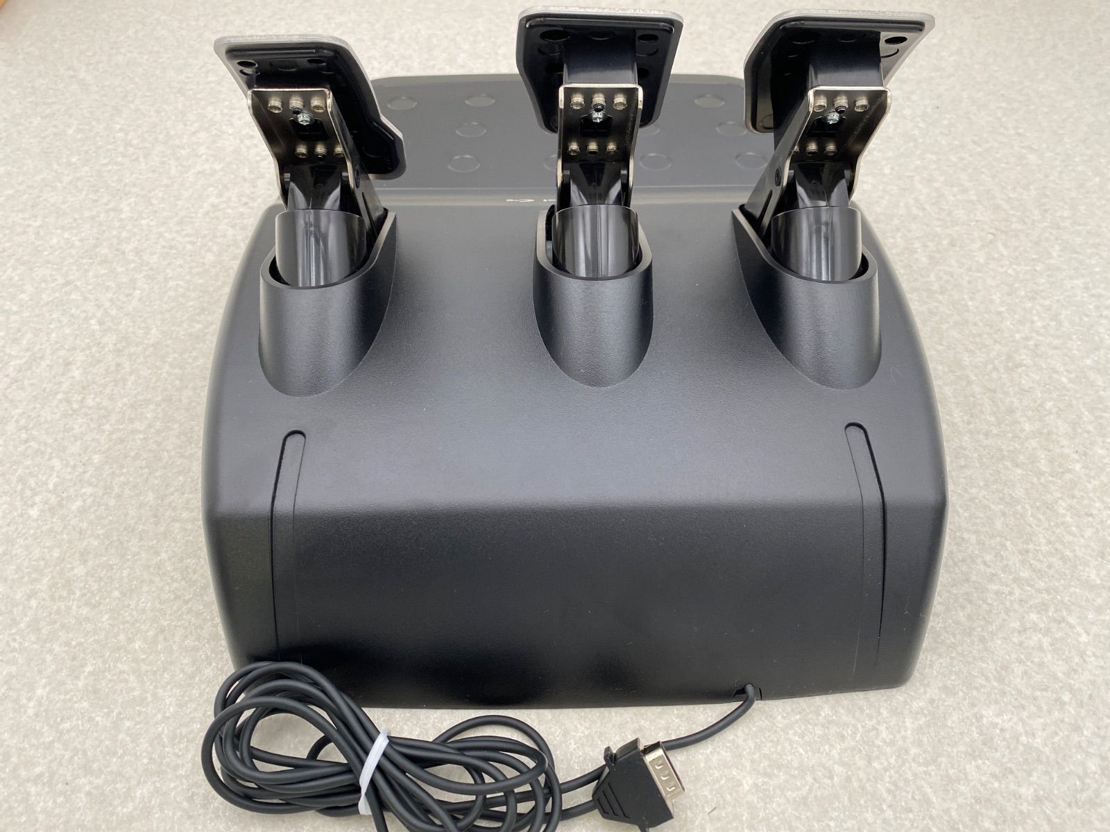 G29 ドライビングフォース