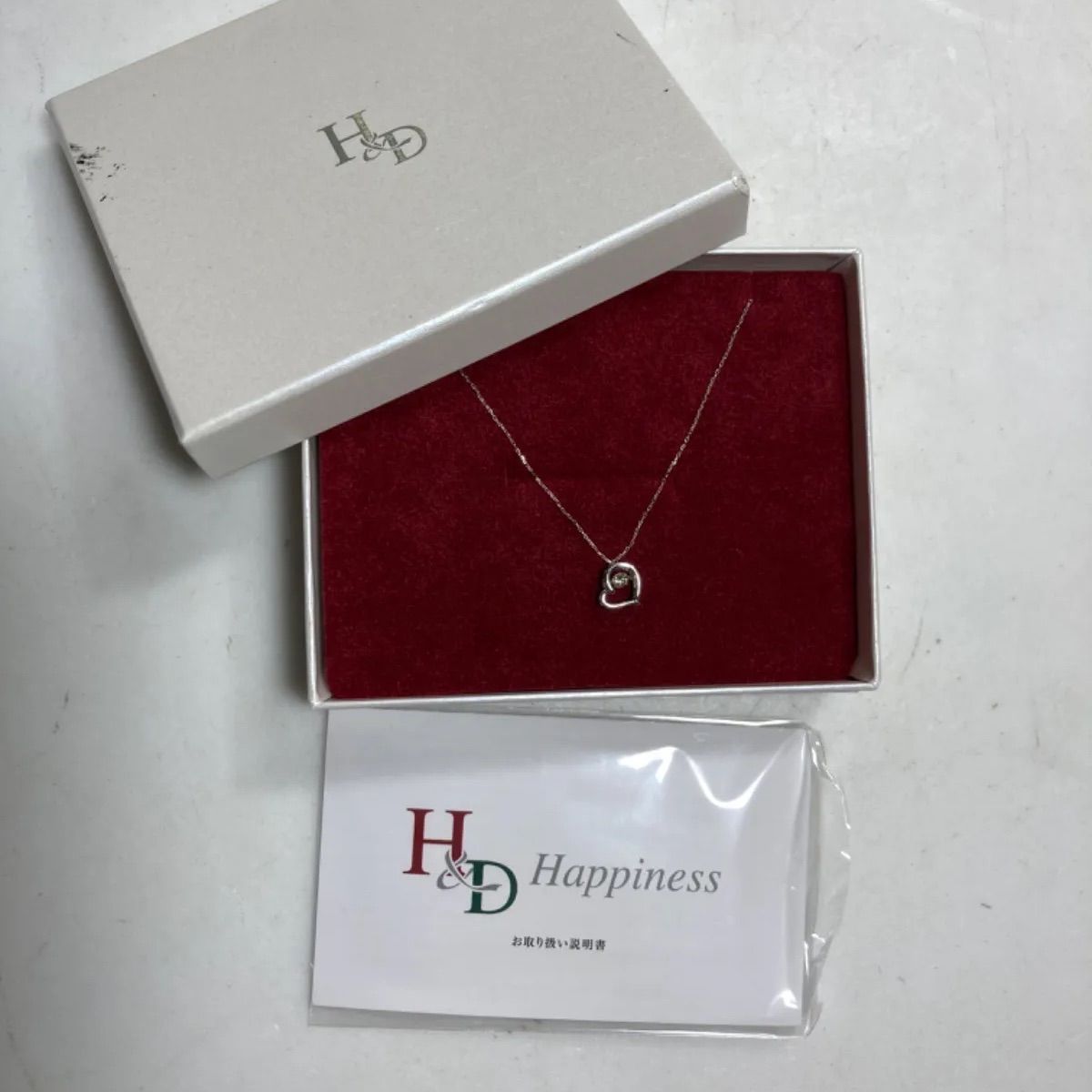 ☆K10WG刻印 ハピネス ホワイトゴールド ダイヤネックレス 0.08ct 総 