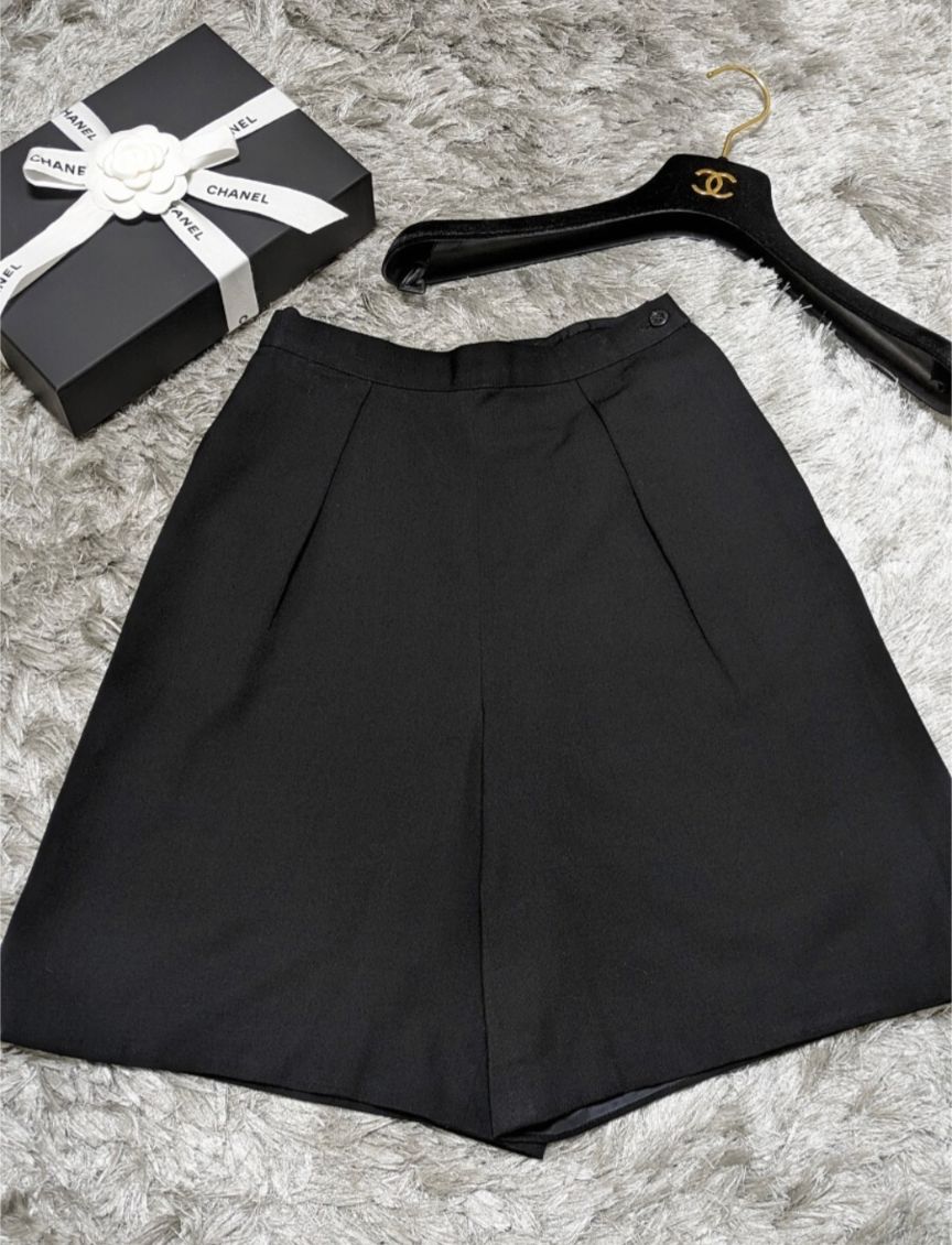 CHANEL ヴィンテージ キュロット ハーフパンツ CHANEL ヴィンテージ キュロット ハーフパンツ - メルカリ