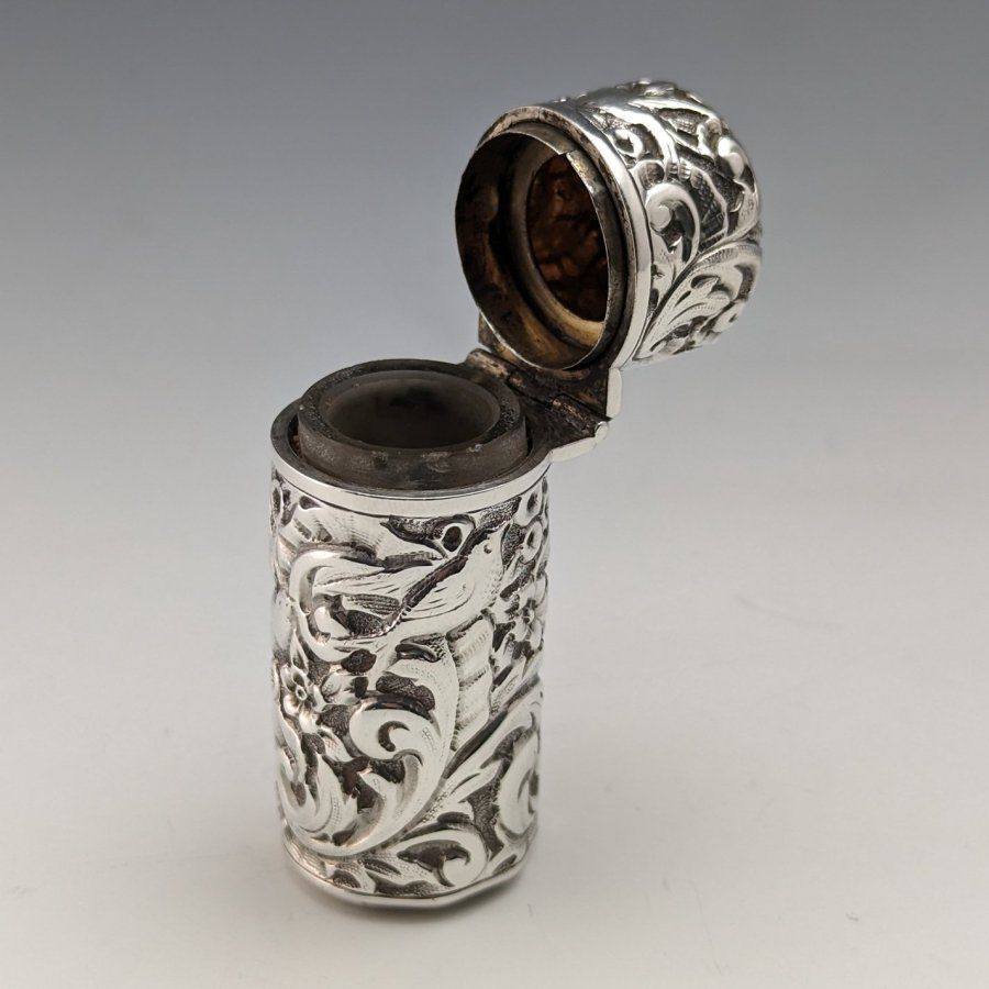 1896年 英国アンティーク 純銀製 浮彫小鳥彫刻 携帯用香水瓶 Sampson 