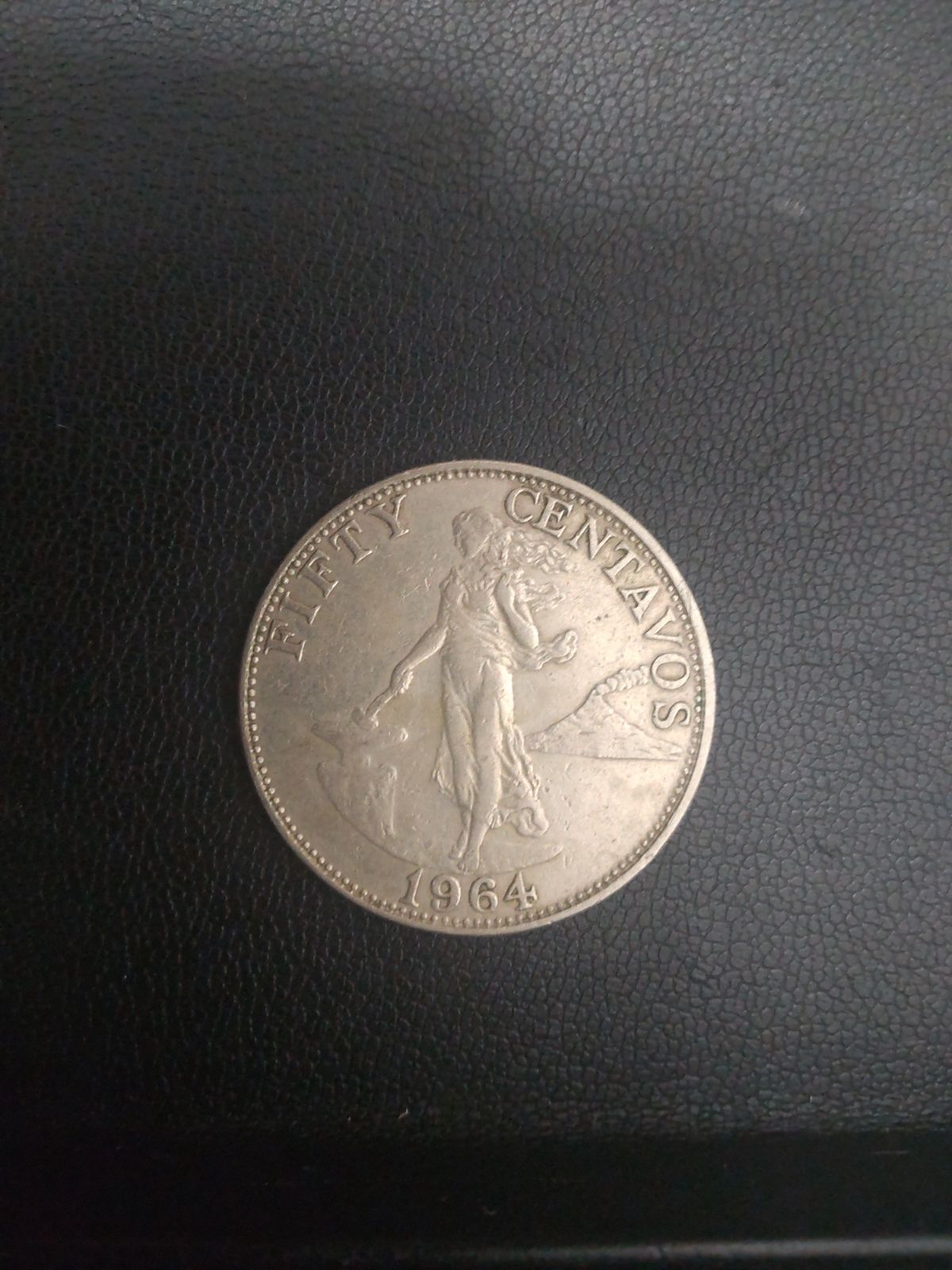 フィリピン  50センタボ 1905年 銀貨 pi03 1964年 フィリピン 50センタボ硬貨 2点セットの通販 by