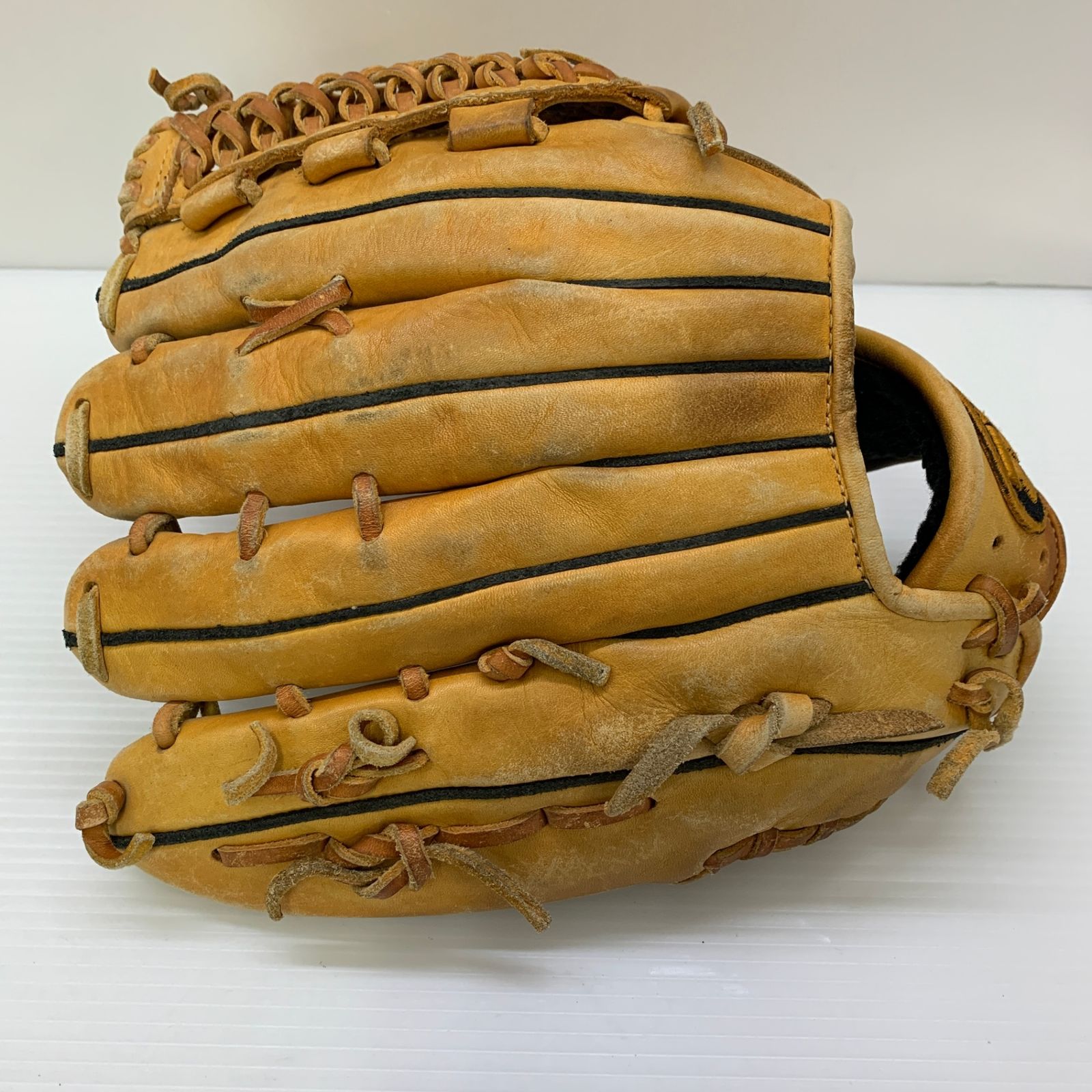 ルイスビルスラッガー Louisville Slugger ソフトボール用 大人 一般