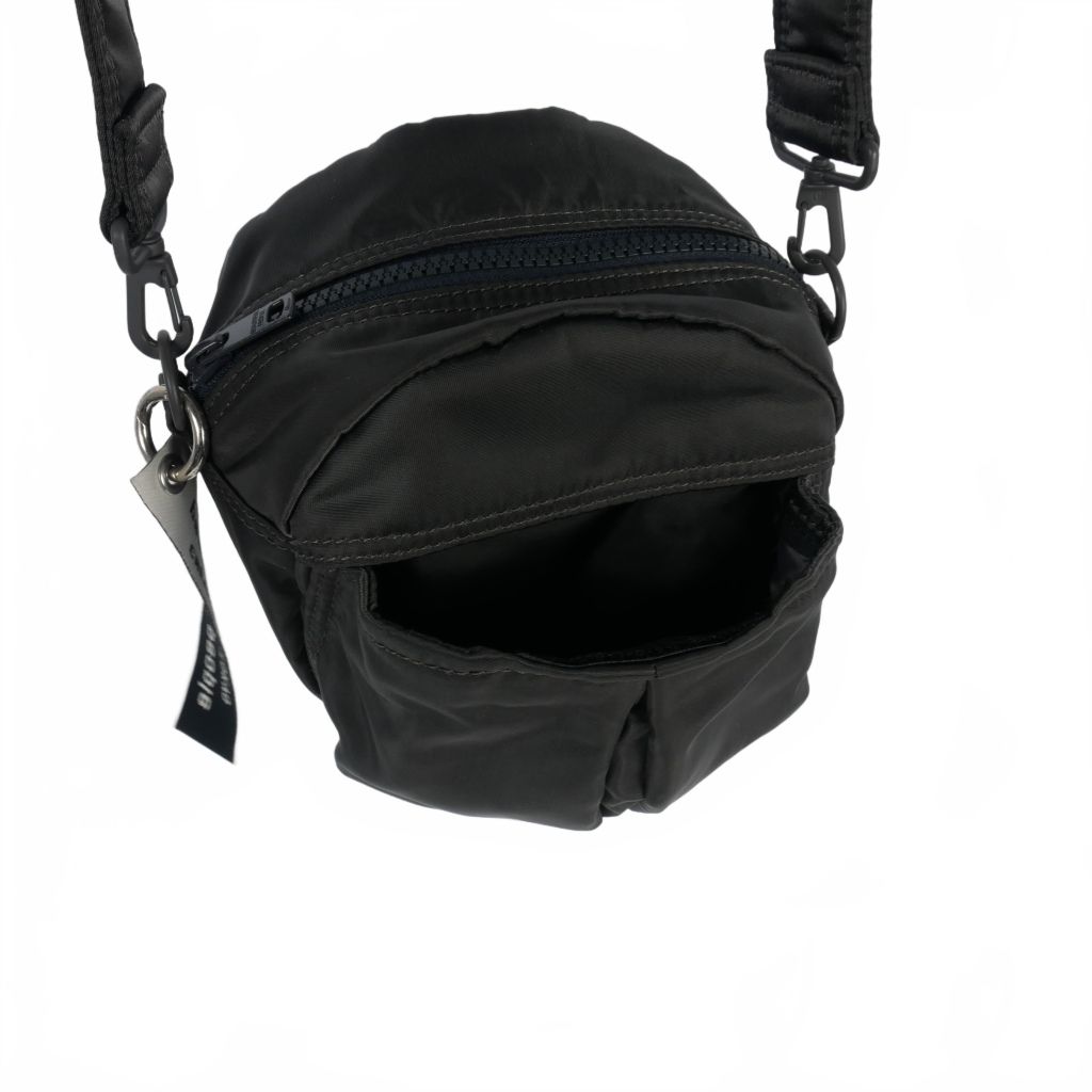 ポーター×ビューティフルピープル 吉田カバンの四角いバッグを丸くした「POTR×ビューティフルピープル