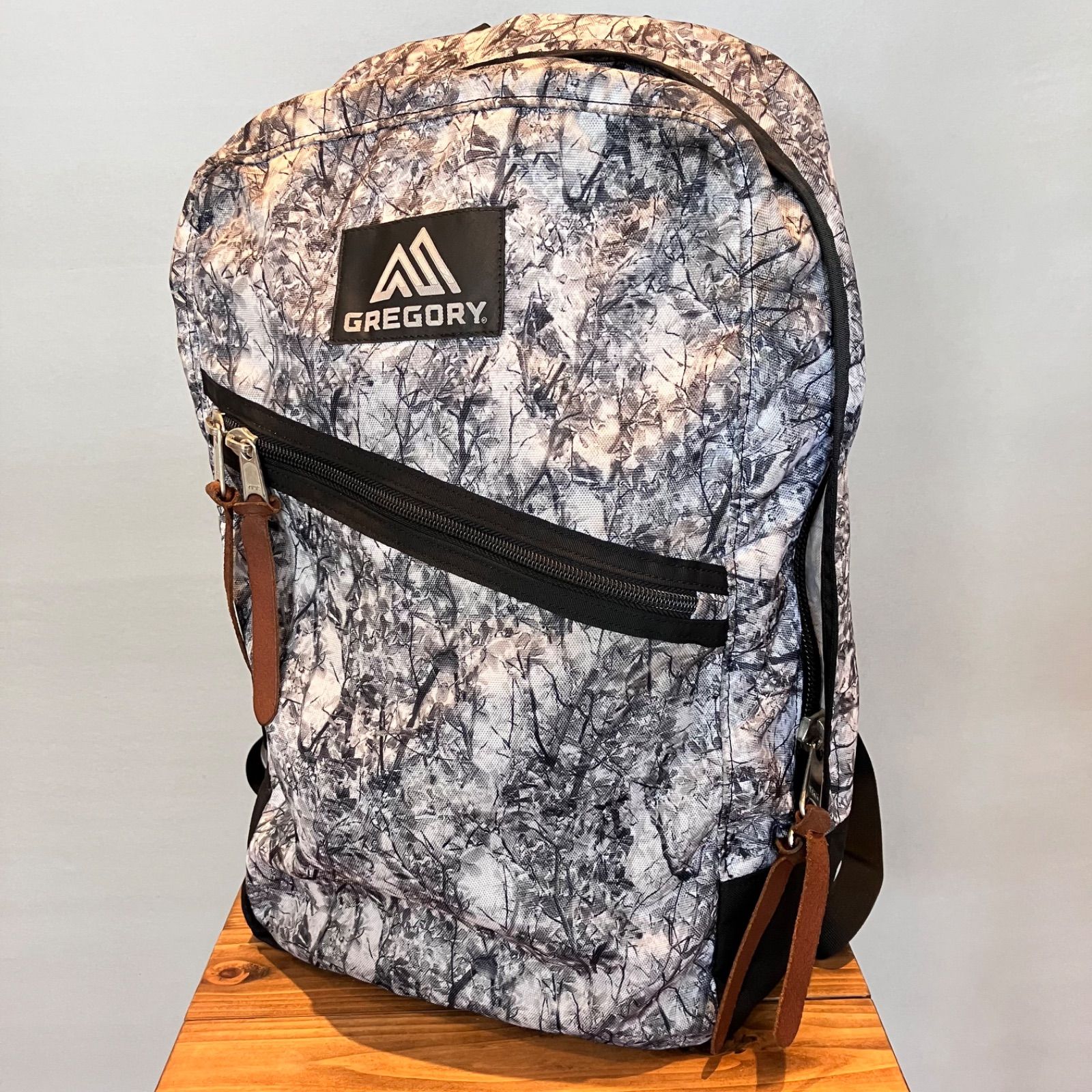 GREGORY グレゴリー デイパック リュックサック スノーカモ 迷彩