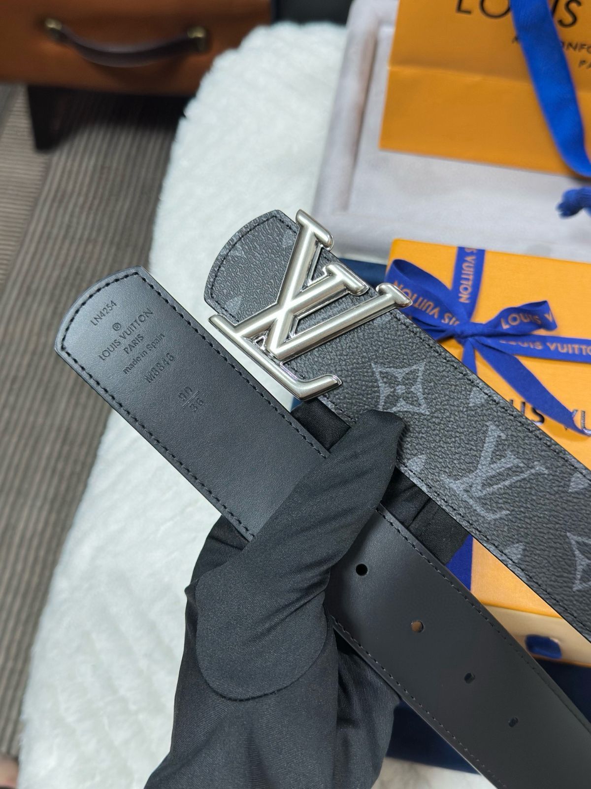 LOUISVUITTON ベルトロゴ　モノグラム ルイ・ヴィトン(LOUIS VUITTON) モノグラム(Monogram) メンズ