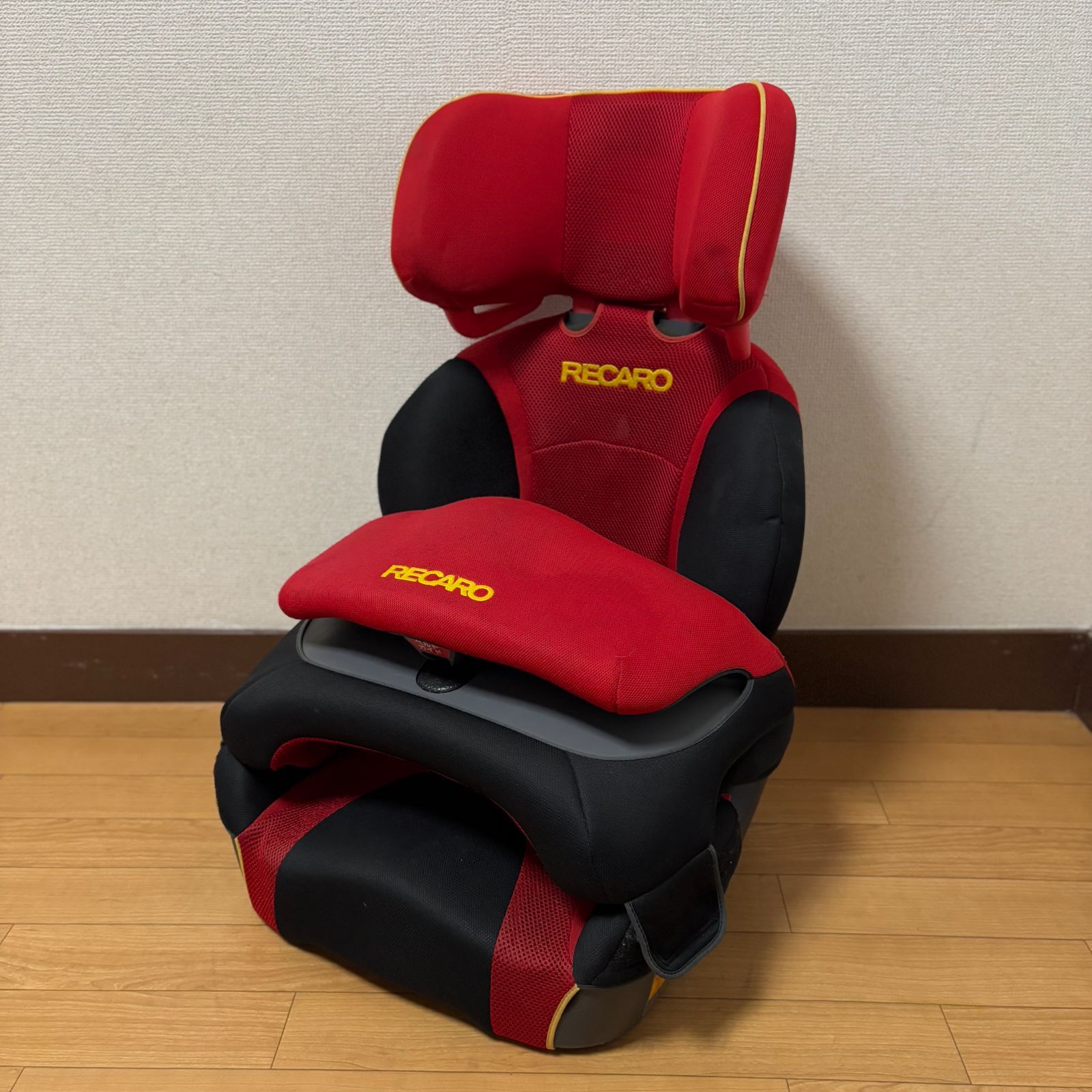 外出・移動用品 美品RECARO RECARO START J1ジュニアシート 赤黒