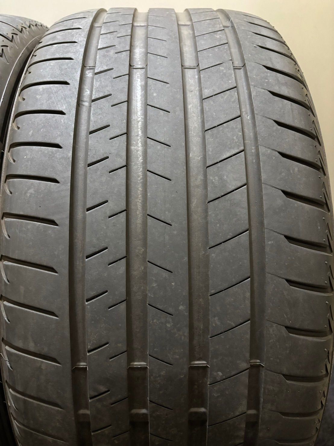 BMW承認タイヤ 南8-J76