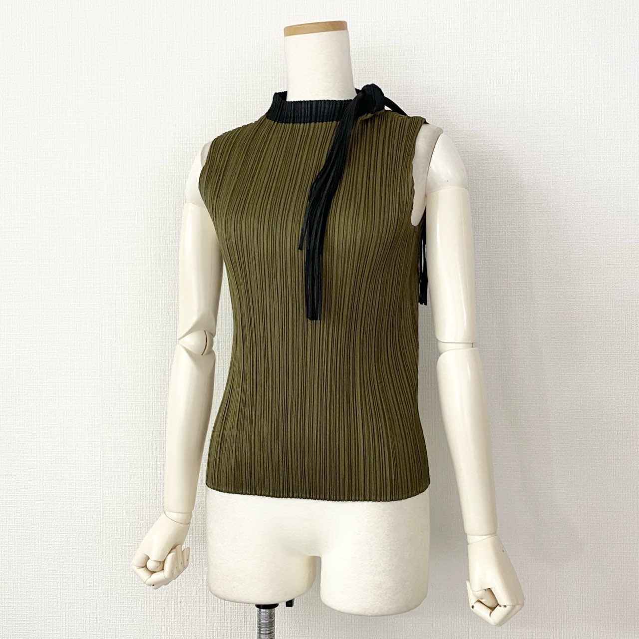 プリーツプリーズ トップス ノースリーブ サイズ3 PLEATS PLEASE