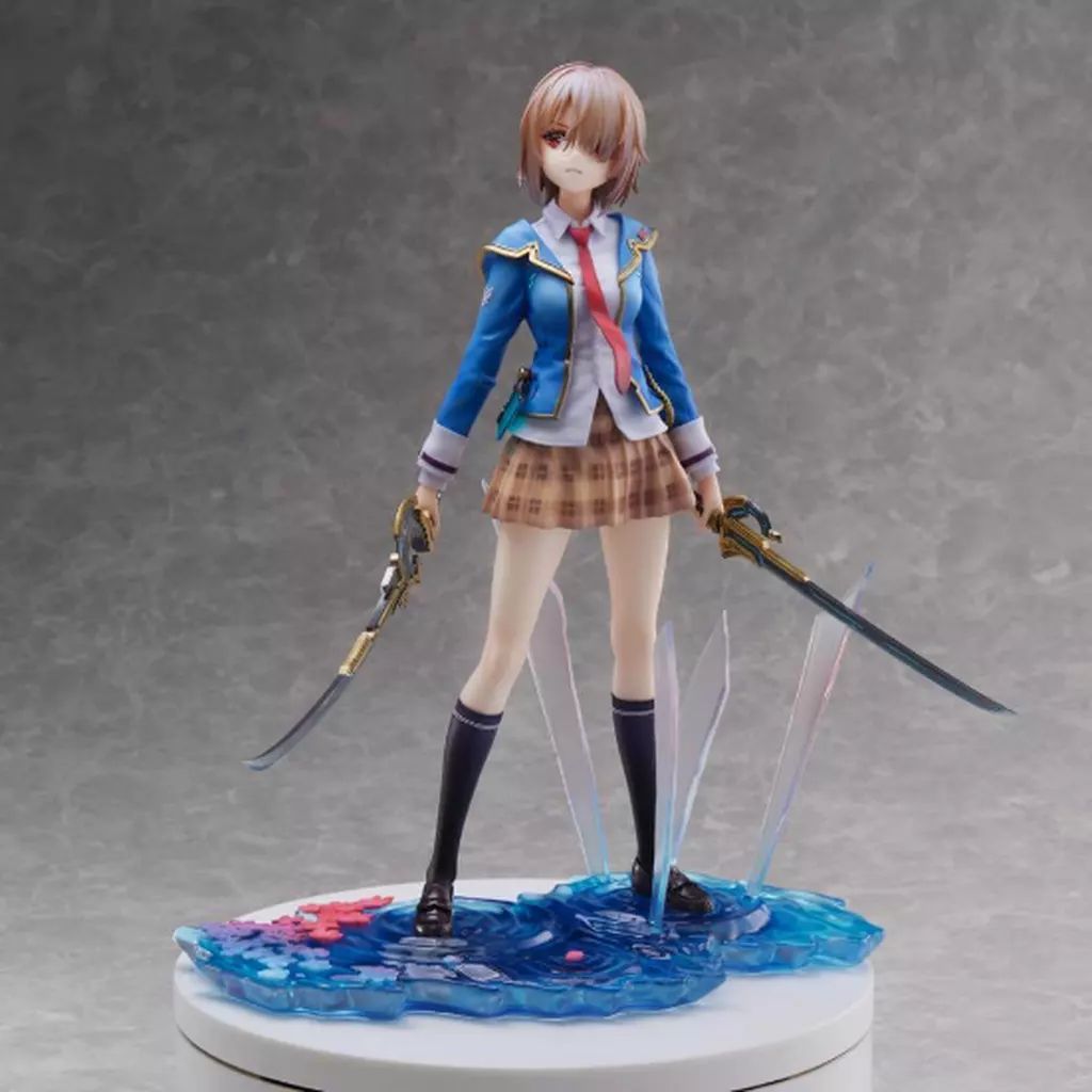 【美品・中古】ヘブンバーンズレッド　茅森月歌 1/7スケールフィギュア Amazon.co.jp: ヘブンバーンズレッド 茅森月歌 1/7 完成品