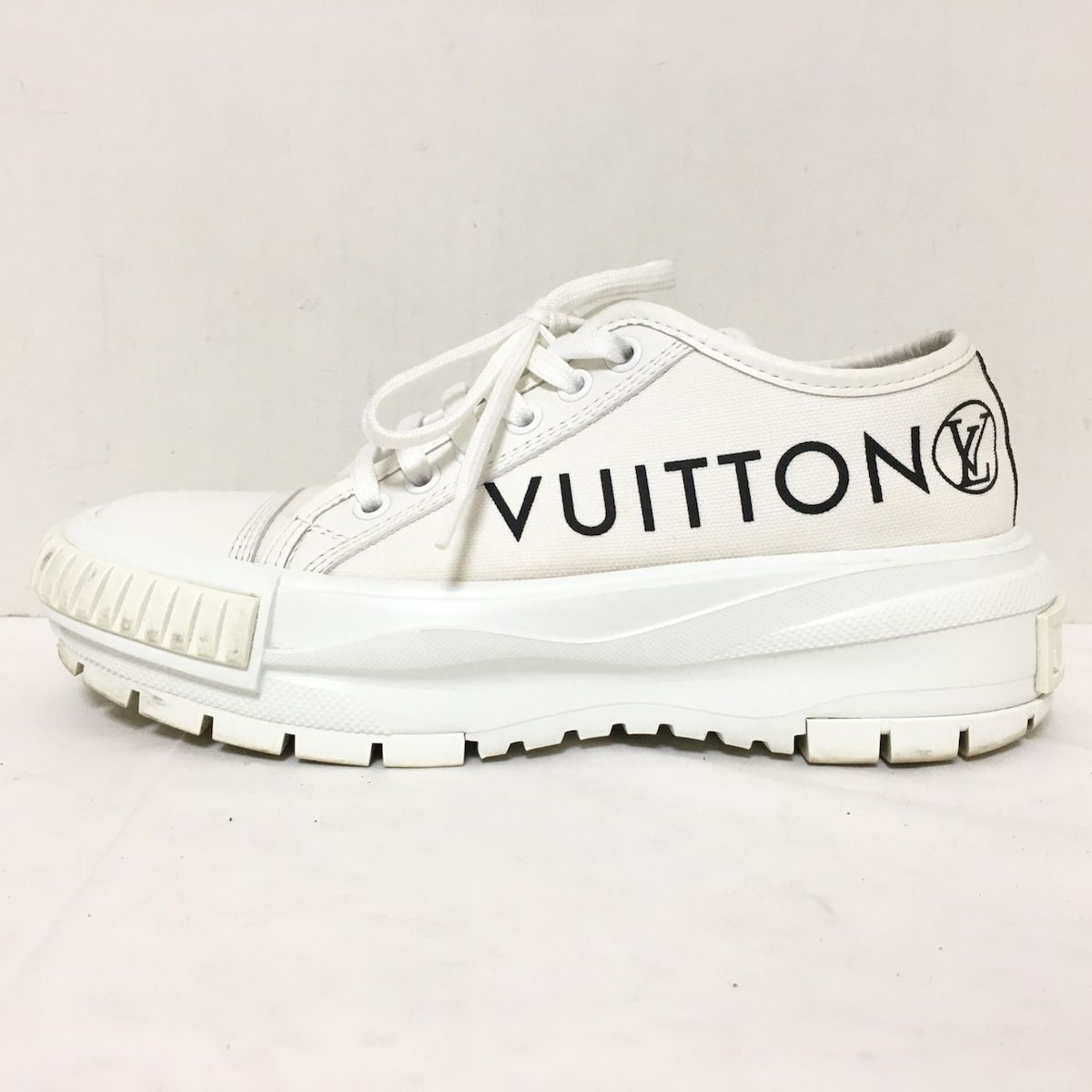 LOUIS VUITTON(ルイヴィトン) スニーカー 36 レディース LV スクァッド 