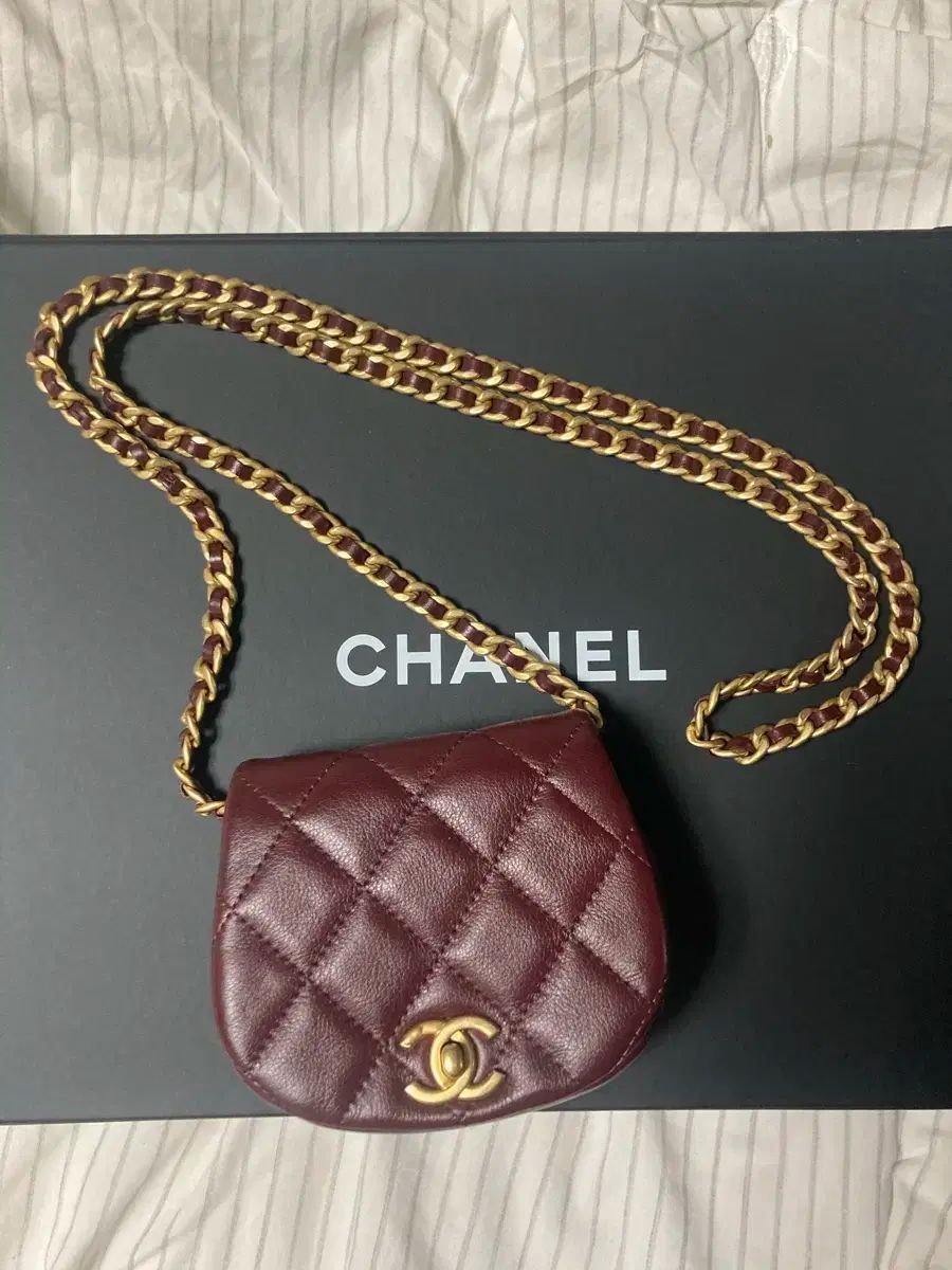 Chanel シャネル ココメール クロスショルダー シーズンミニバッグ カーフレザー