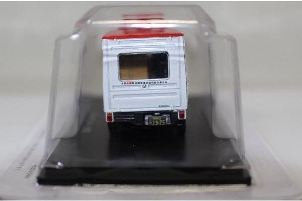 新品 1/43 懐かしの商用車コレクション スバル サンバー 1982