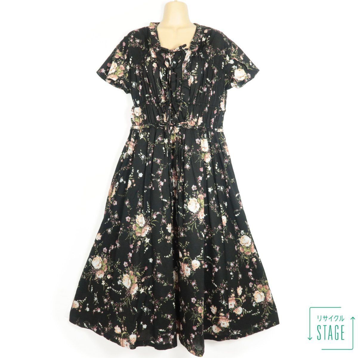 美品】インゲボルグ☆素敵！薔薇ローズブーケ柄ptワンピース 