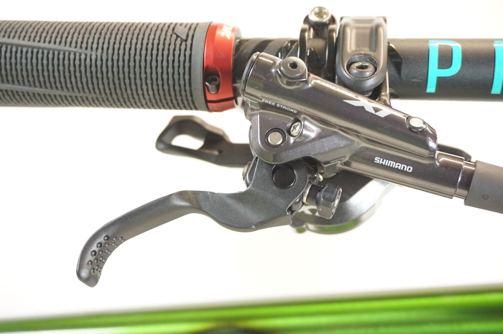 2016年モデル マウンテンバイク