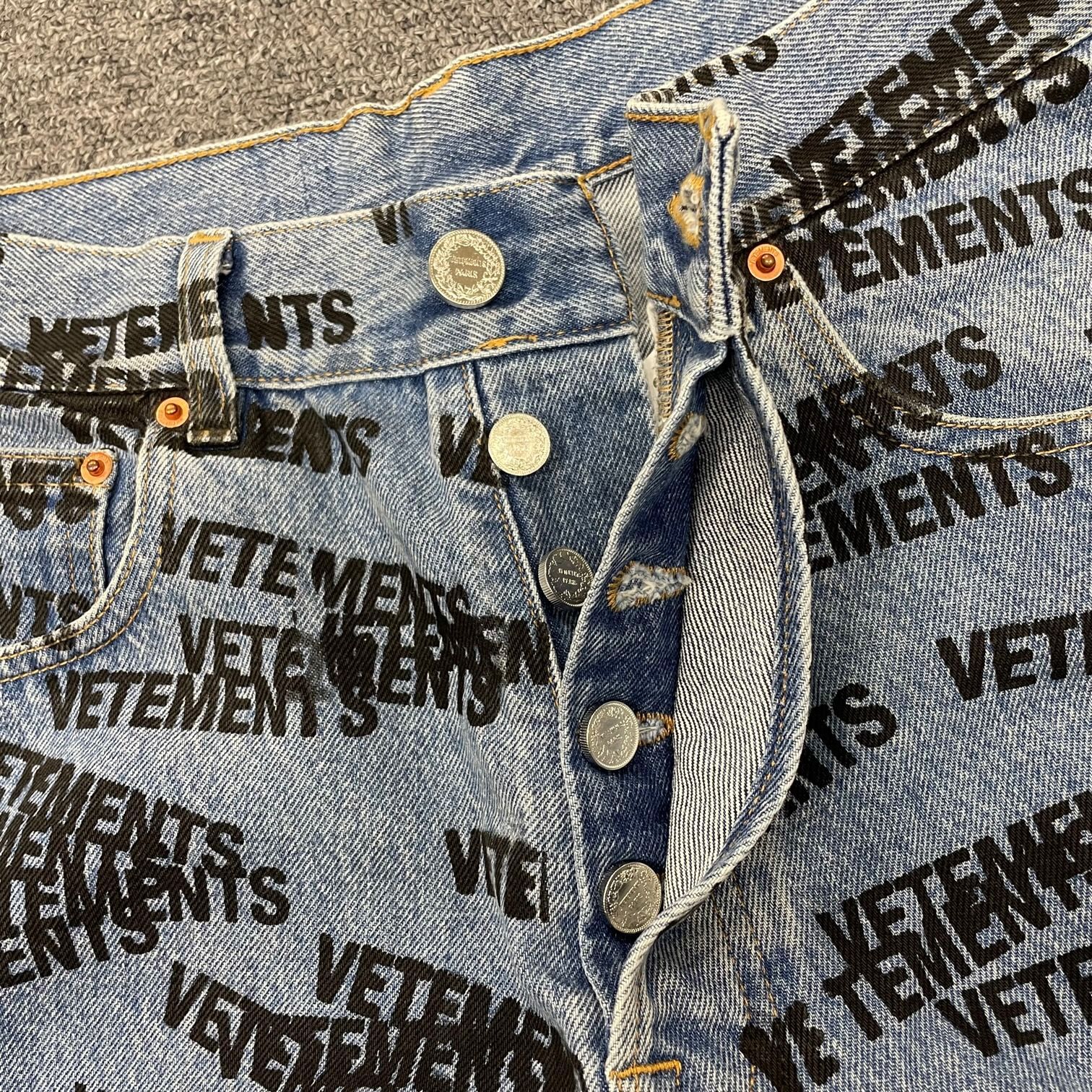 定価190300円 Vetements STAMPED LOGO STRAIGHT LEG DENIM スタンプ 