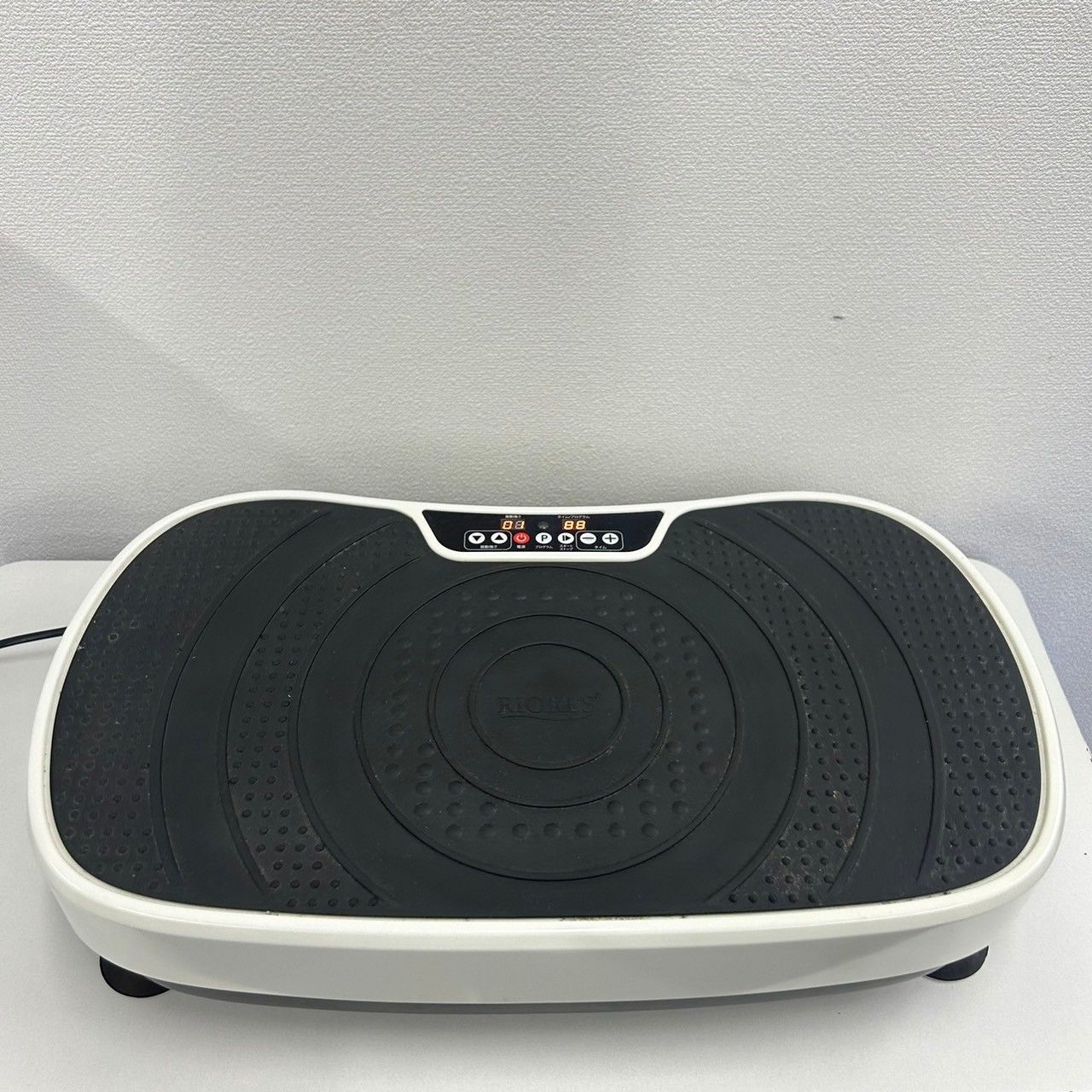 RIORES製 ボディシェイカーフィット ブルブル振動マシン 振動マシン