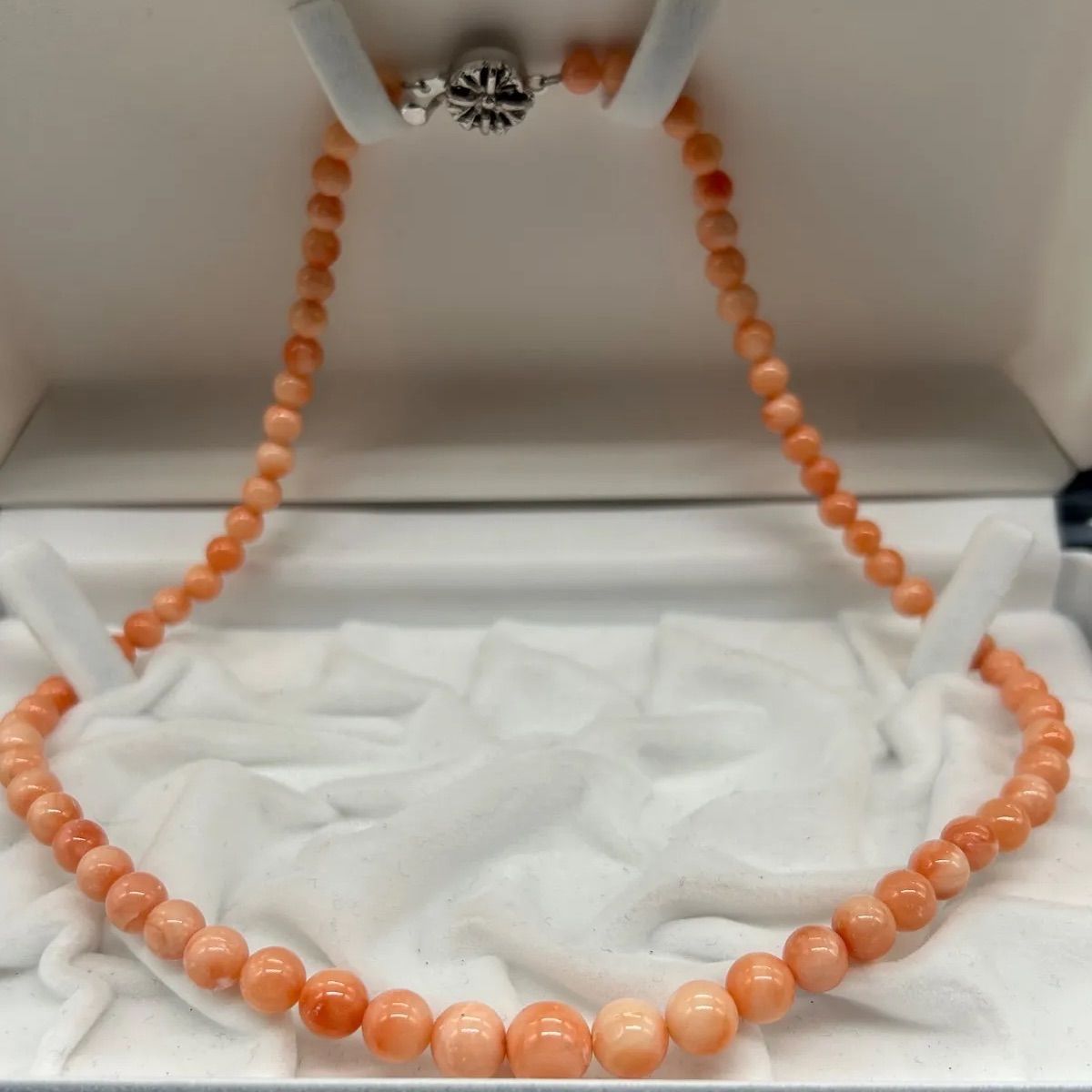 天然桃珊瑚ネックレス（約47cm・シルバー金具使用） necklase_momo03.jpg