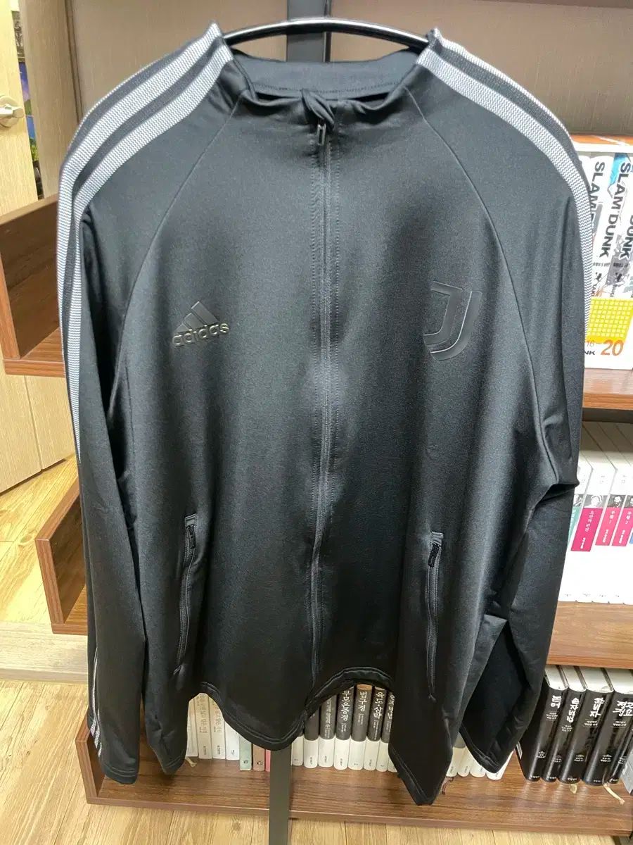 adidas(アディダス) ユヴェントスFC アンセム ジャケット （ XL ）