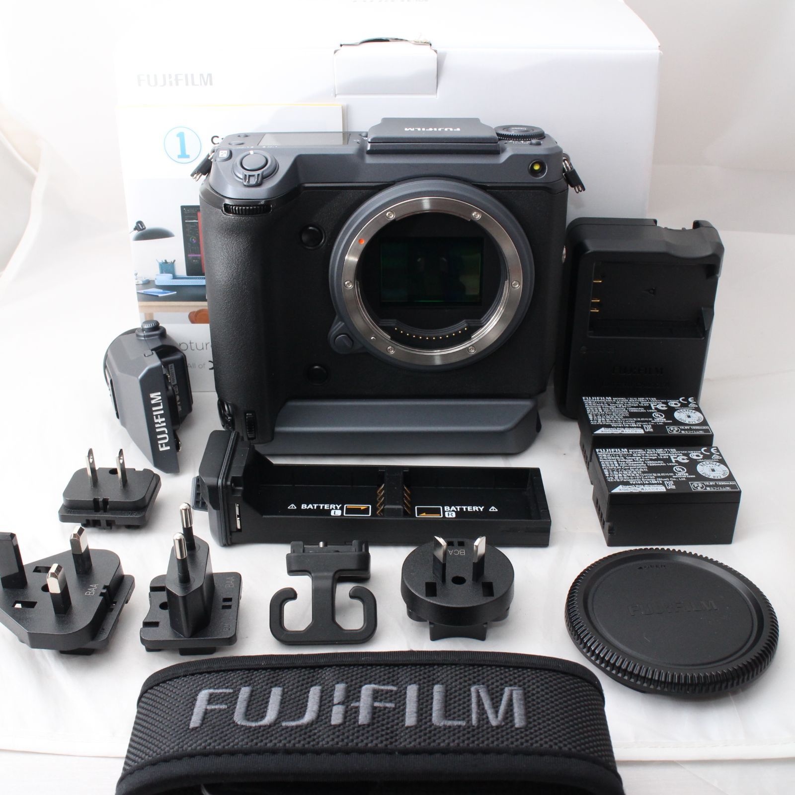☆実用品☆ FUJIFILM フジフィルム GFX100 ミラーレス 中判カメラ GFX 