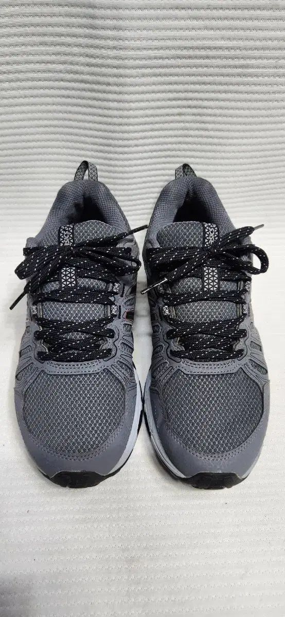 Asics アシックス ゲルベンチャー 7 トレッキングシューズ 軽量化 230