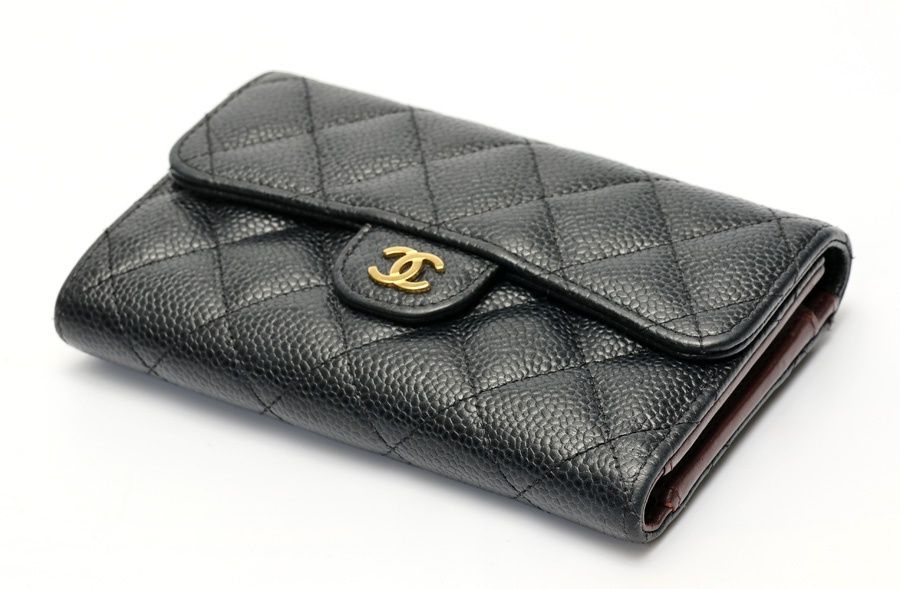 シャネル / CHANEL マトラッセ ミディアム フラップウォレット / 三