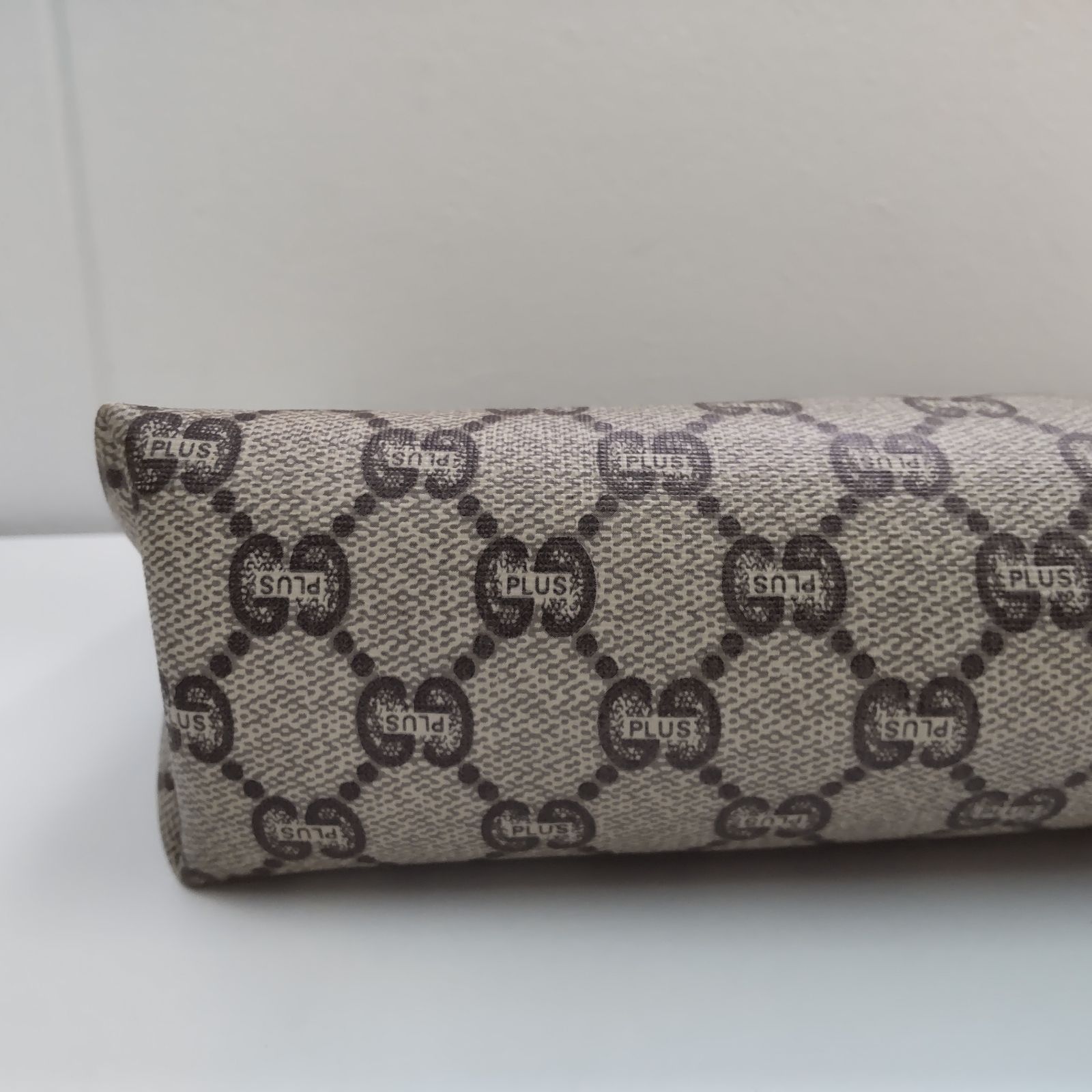 GUCCI Plus GGパターン クラッチバッグ GUCCI グッチ オールドグッチ グッチプラス 総柄 GGパターン