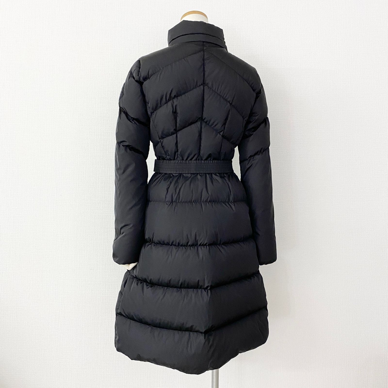 55k11 MONCLER モンクレール AGOT アゴット ダウンコート F20931D50700