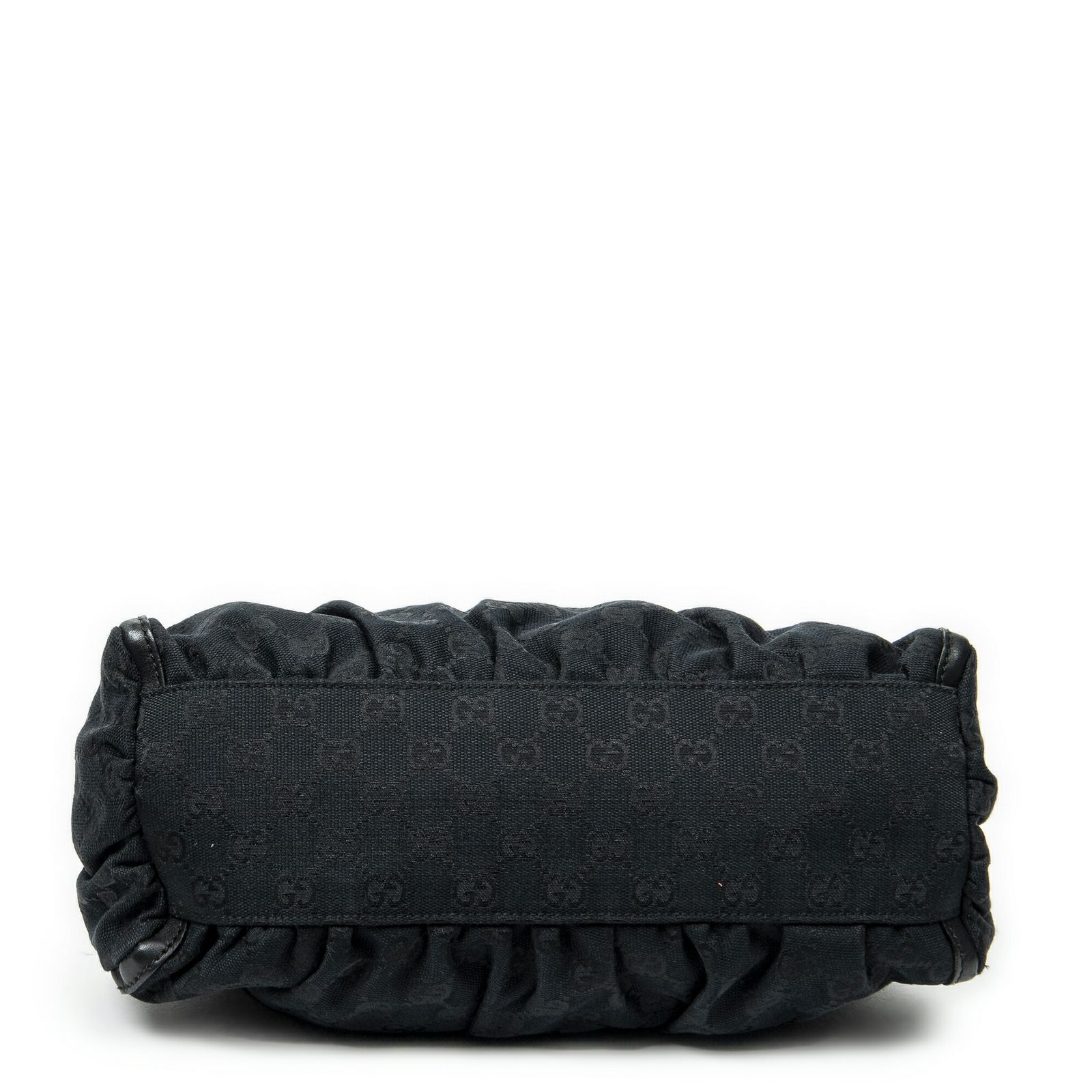 グッチスモール