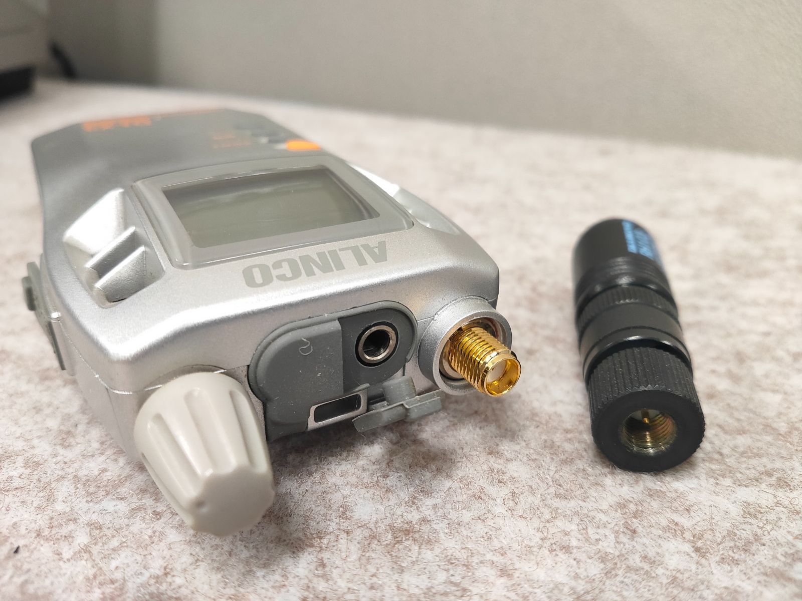 ALINCOワイドバンドコミュニケーションレシーバー0.1MHz