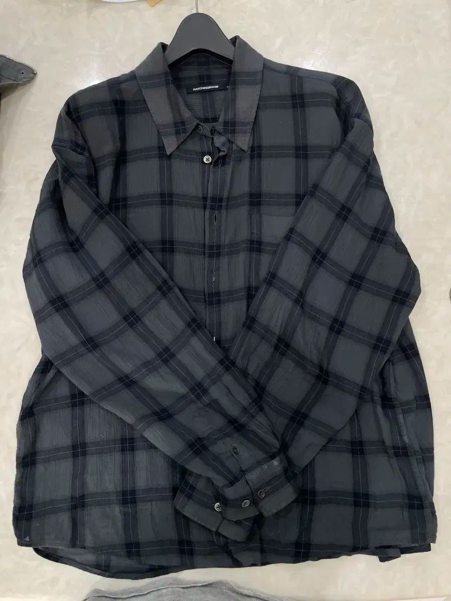 チェック シャツ