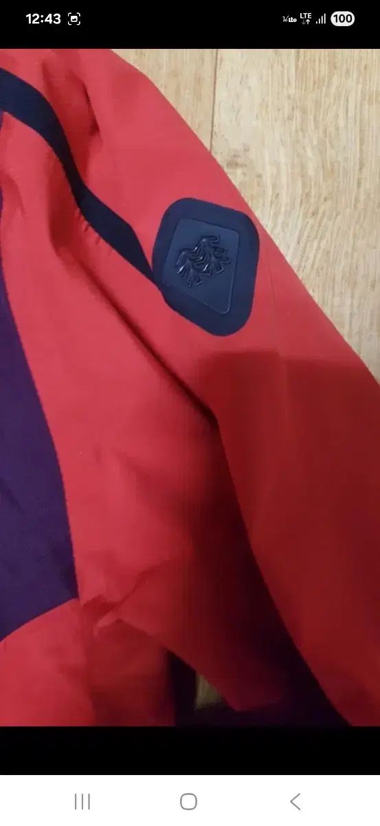 登山 ジャケット