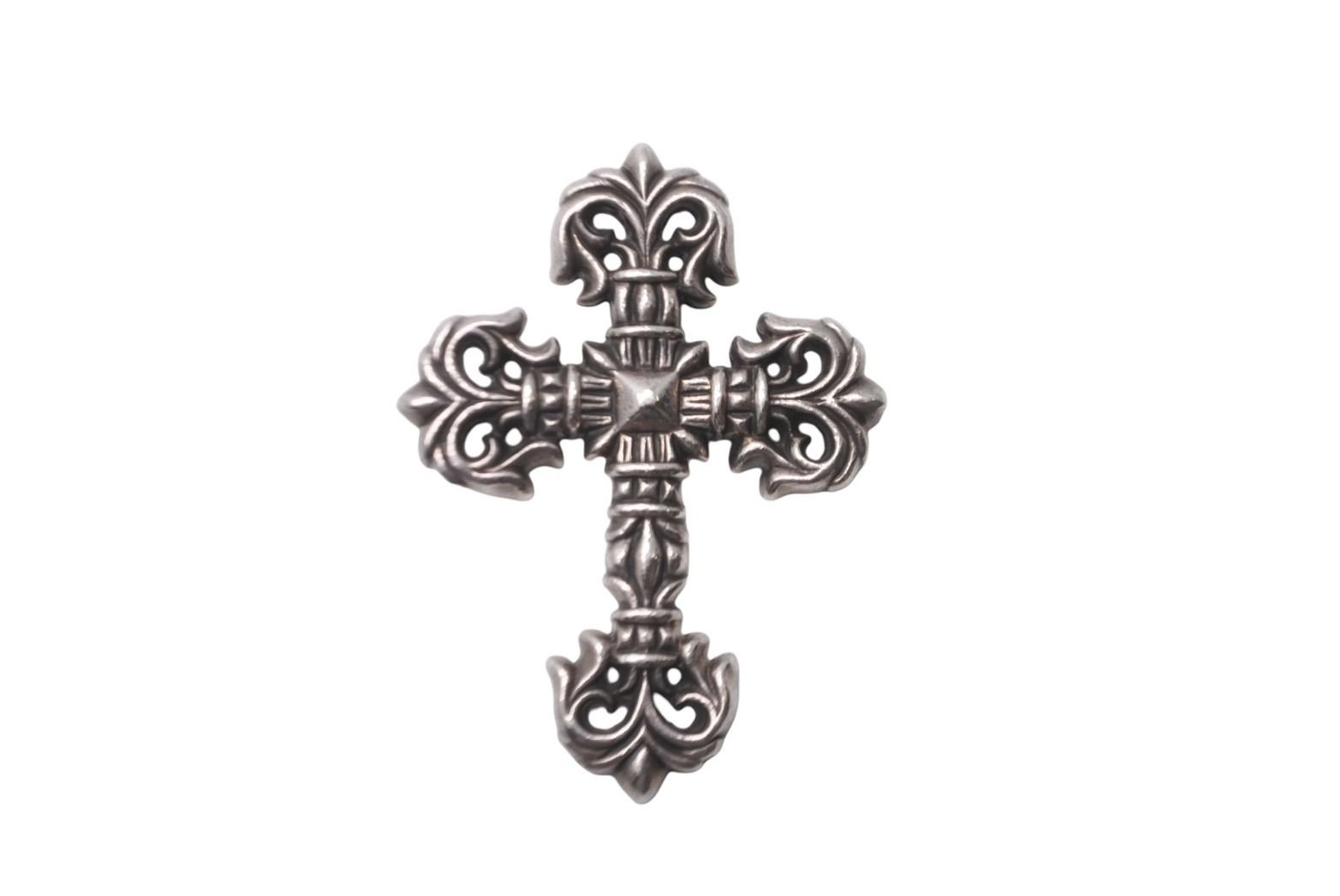 CHROME HEARTS クロムハーツ フィリグリー ペンダント シルバー CHROME HEARTS クロムハーツ フィリグリークロス スモール ペンダント