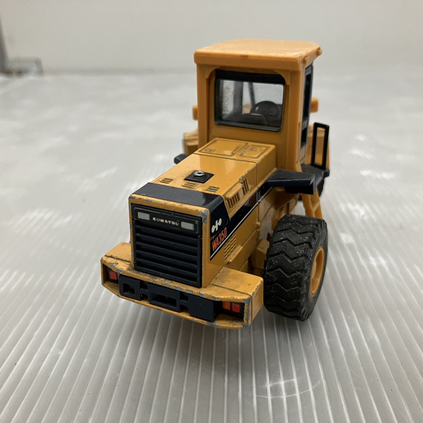 ◇◇ 【ジャンク品】 KOMATSU コマツ おもちゃ・玩具 ホイール