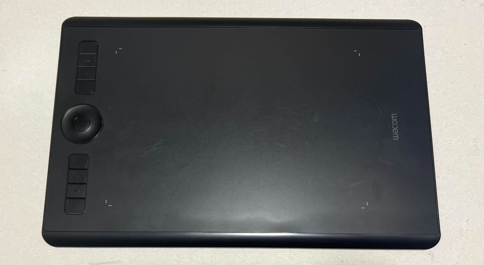 ワコム ペンタブレット PTH-660/K0 Wacom Intuos Pro Mサイズ プロ 板タブ 本体のみ - メルカリ