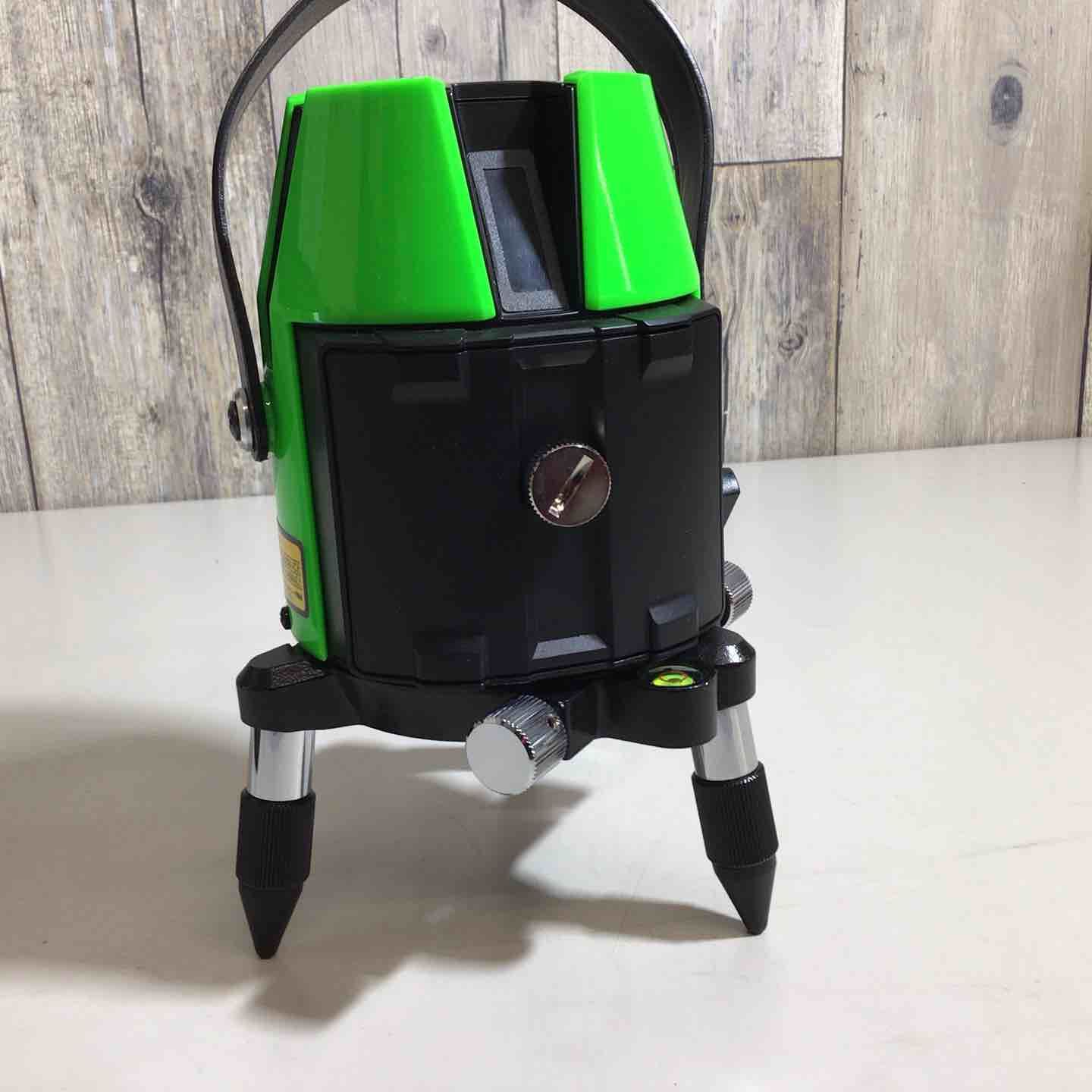 グリーンレーザー墨出し器