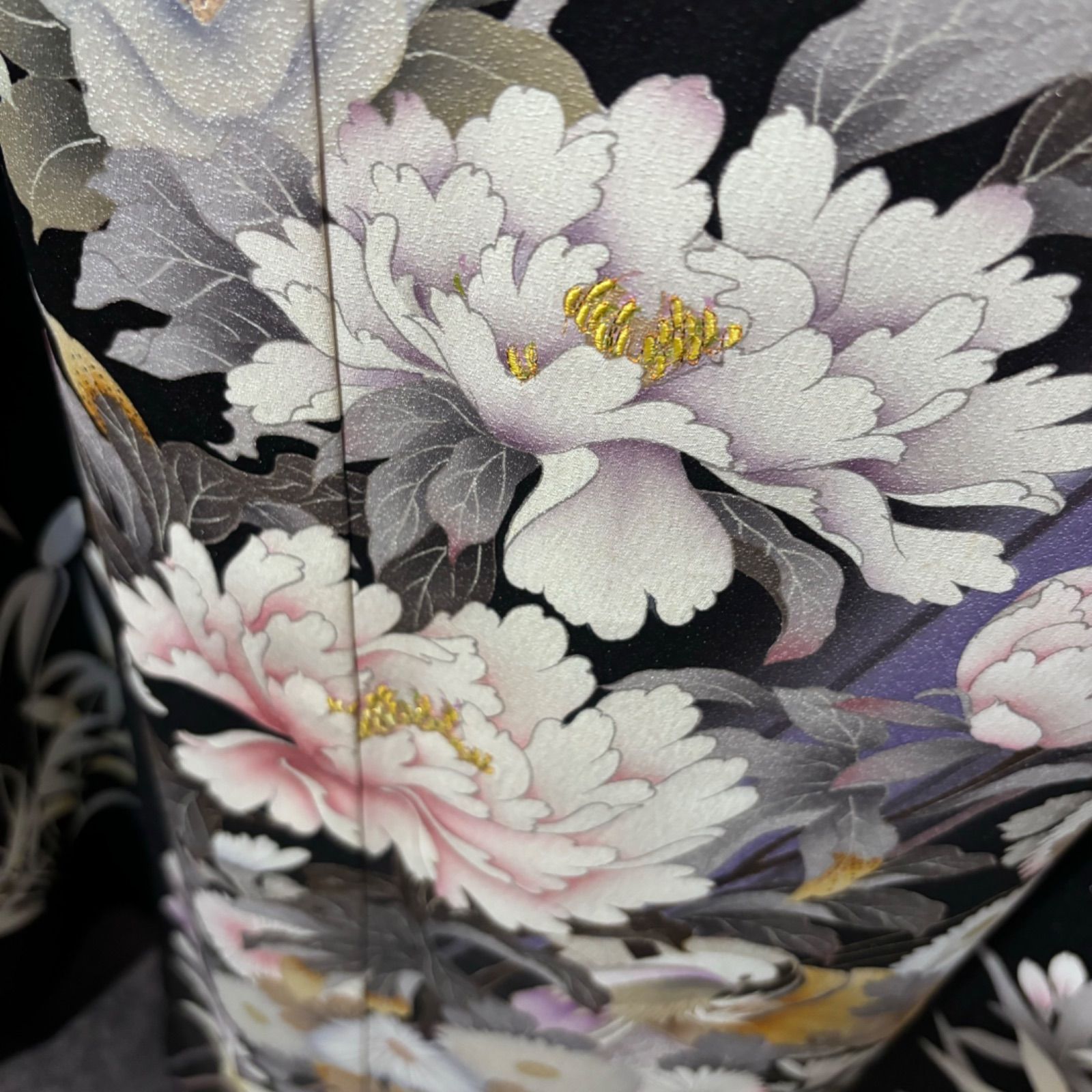 美品　手描き　作家物　銀通し　牡丹　黒地　逸品　振袖　フルセット 振り袖 美品 手描き 作家物 銀通し 牡丹 黒地 逸品 振袖 フルセット