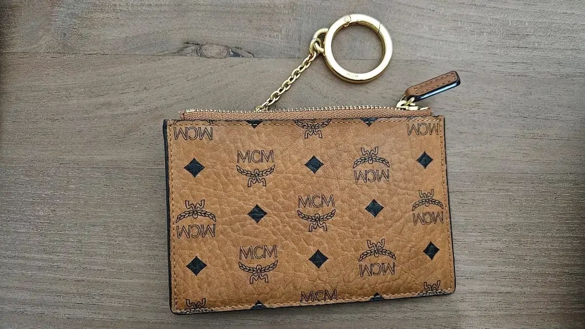 1円 MCM エムシーエム 総柄 レザー 二つ折り 財布 ウォレット コインケース カードケース 小銭入れ 札入れ ブラウン 茶 革 ka0924 MCM ゴールド レザー 二つ折り財布 ✨良品✨ MCM エムシーエム 二