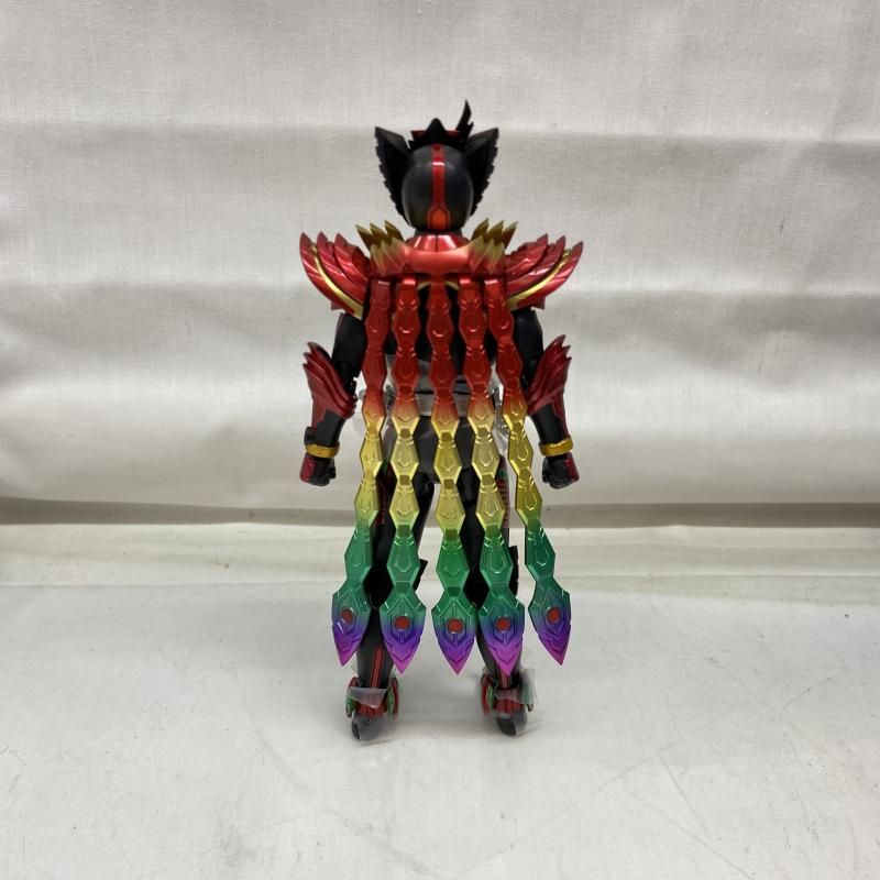 中古】開封)S.H.Figuarts (真骨彫製法) 仮面ライダーオーズ