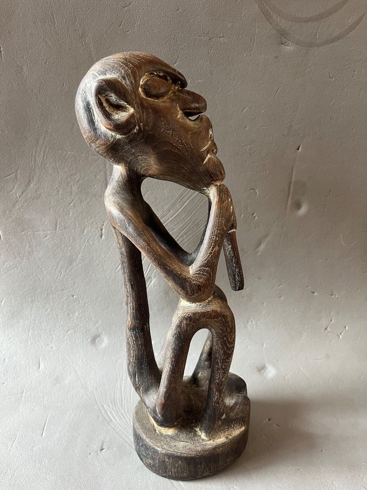 アフリカ 木彫り彫刻 人物モチーフ 民族人形 海外 オブジェ - メルカリ