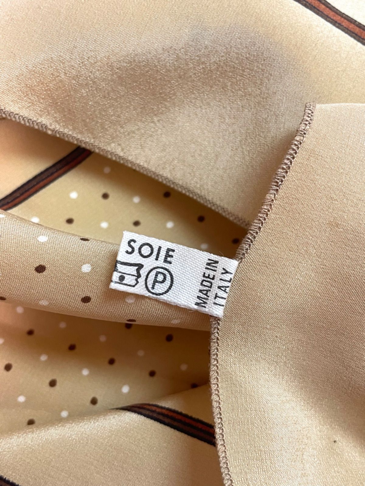 美品 イタリア製 CÉLINE シルク100% 馬車柄 スカーフ ヴィンテージ 56