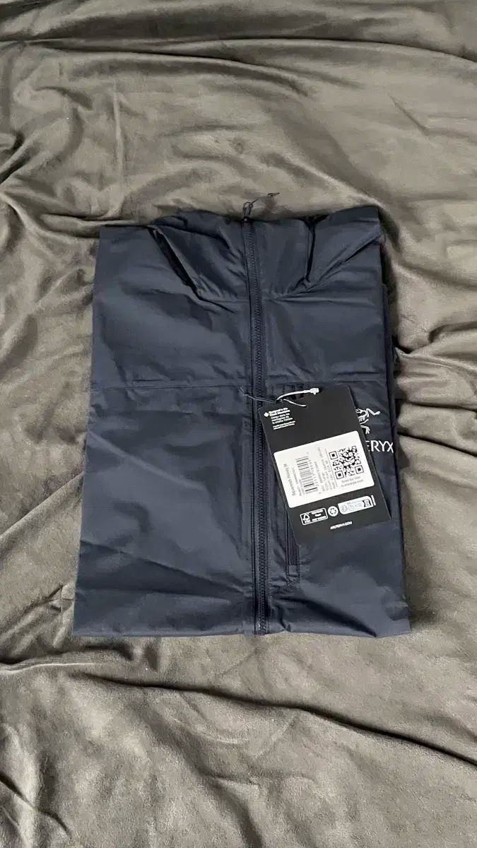 ARC TERYX アークテリクス スコーミッシュ フーディー パーカー ウィンドブレーカー ジャケット ブラック サファイア L HRDEVELOPMENT_JP