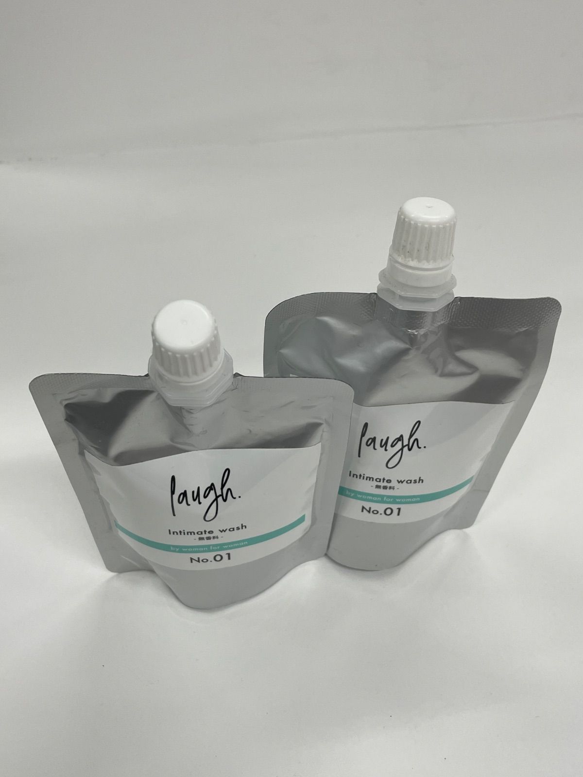 インティメイトウォッシュ 01 本体 + 詰め替え用 インティメイトウォッシュ 01 本体 + 詰め替え用 インティメイト