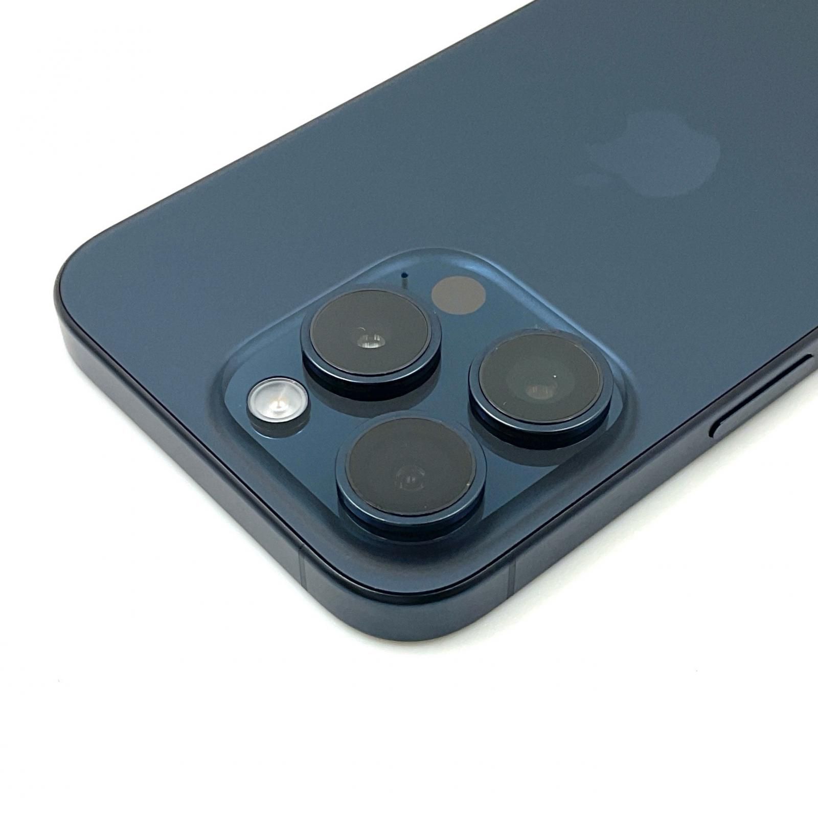 iPhone 15 Pro 128GB ブルーチタニウム au 美品 動作確認済 93
