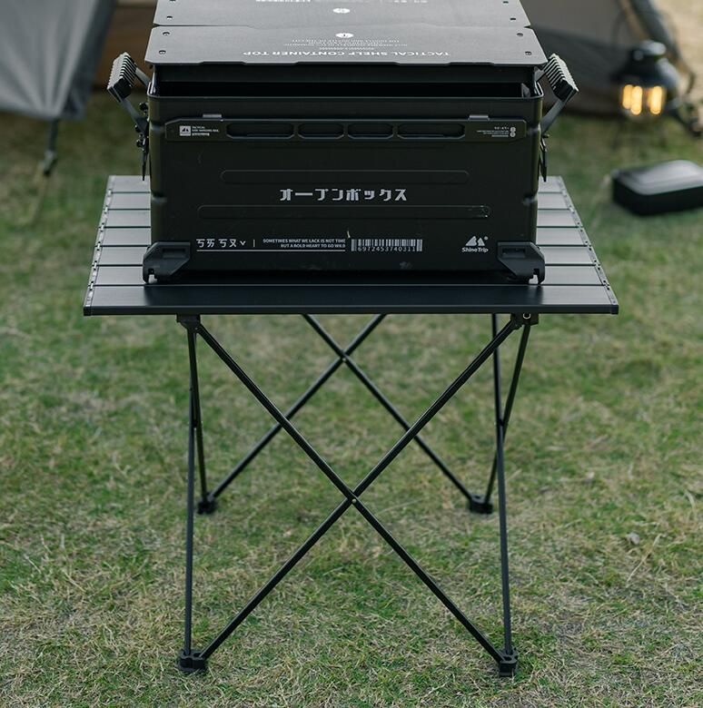 キャンプテーブル 折りたたみ アルミ ロールテーブル コンパクト 軽量 アウトドア 運動会 BBQ 専用収納袋付き 574bl (ブラック＋ブルー)