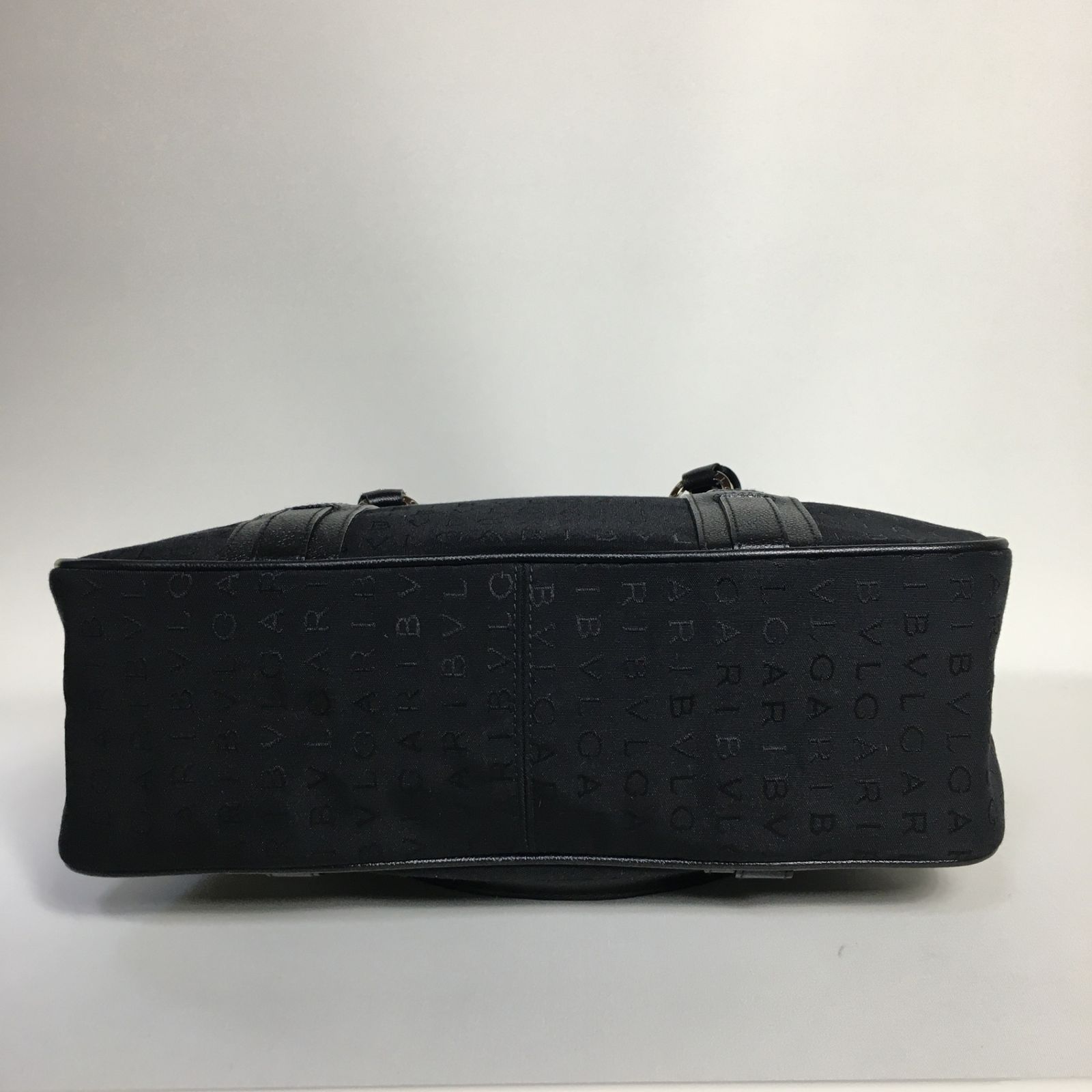 2505-35|美品|ブルガリ トートバッグ ブラック ロゴマニア 2505-35|美品|ブルガリ トートバッグ ブラック ロゴマニア