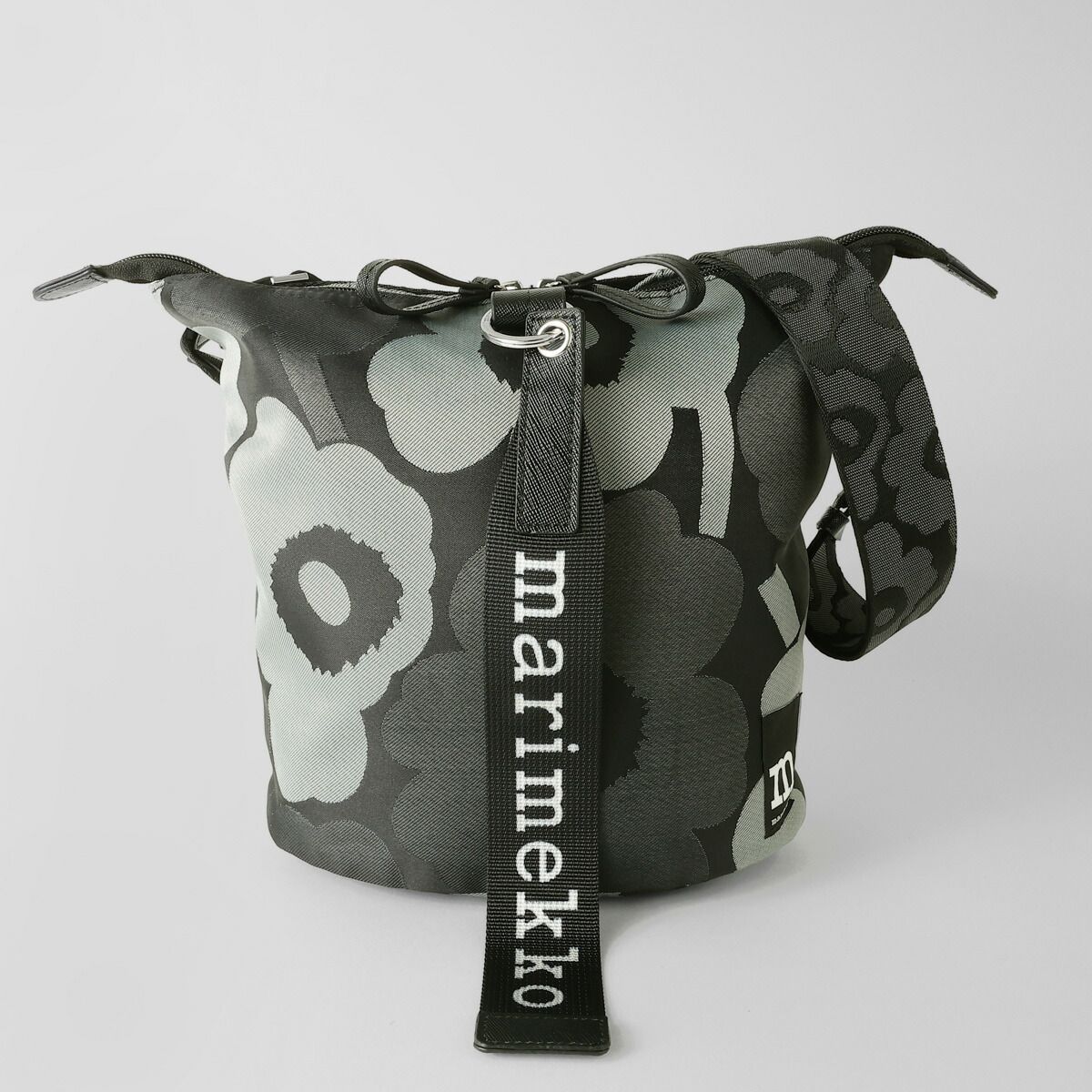 新品 マリメッコ Marimekko ショルダーバッグ ウニッコ CARRY ALL 