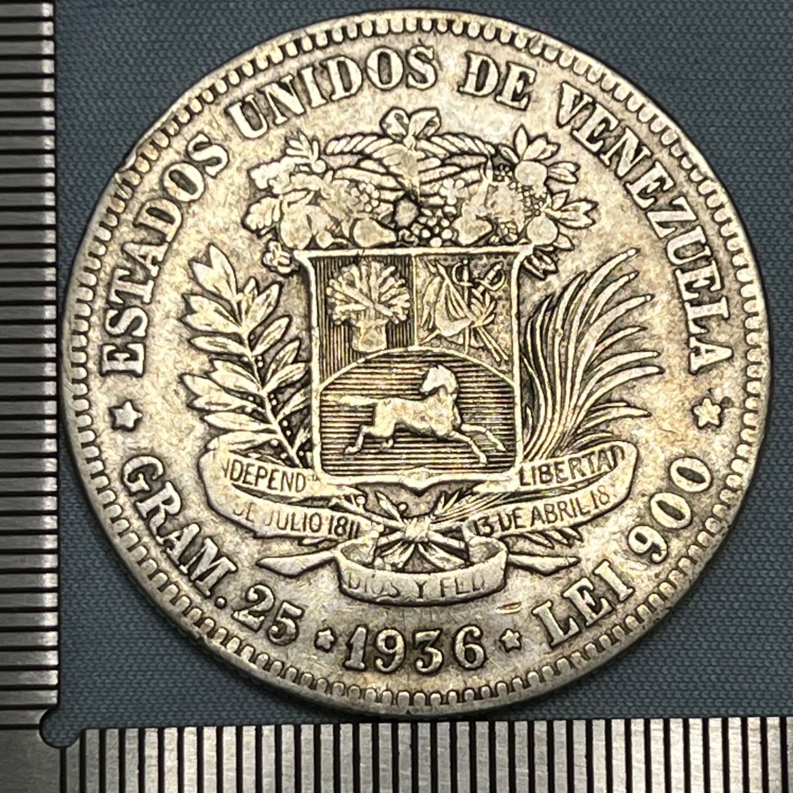 銀貨】1936年 ベネズエラ 1ボリバル(Simón Bolívar)南米独立の“解放 銀貨】1936年 ベネズエラ 1ボリバル(Simón Bolívar)南米独立の“解放
