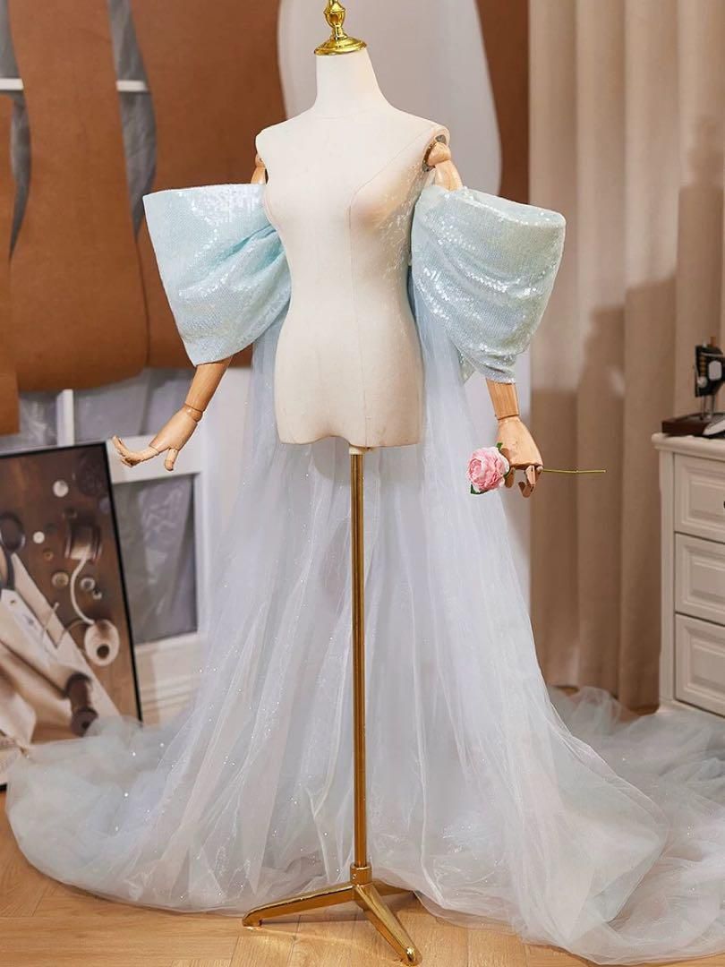 ♥ トレーンがゴージャスでフリルがオシャレなロングショール