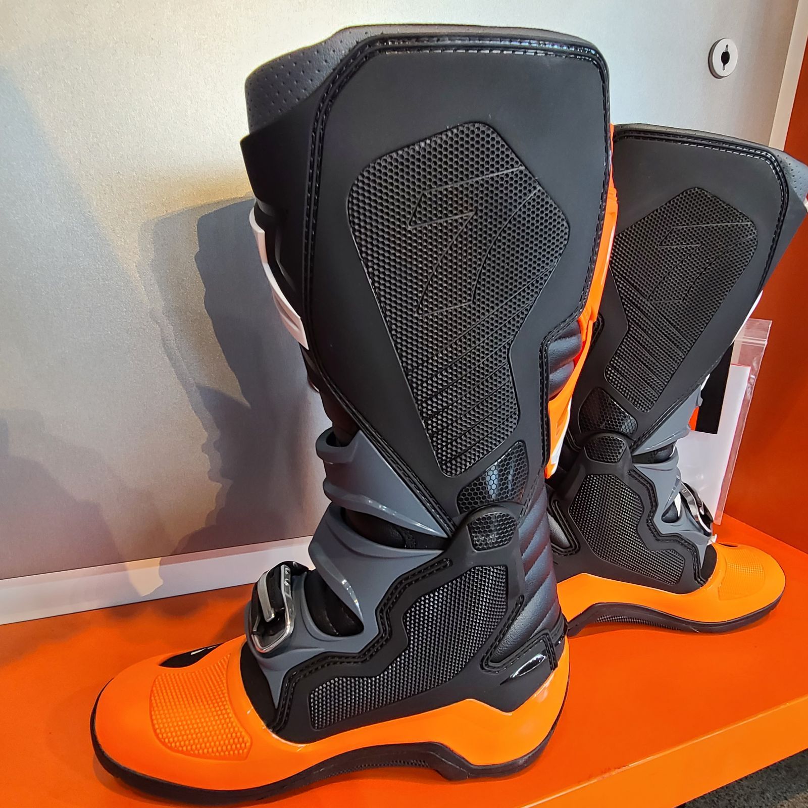 Amazon.com: KTM Alpinestars Tech 7 EXC Grey/Black/Orange